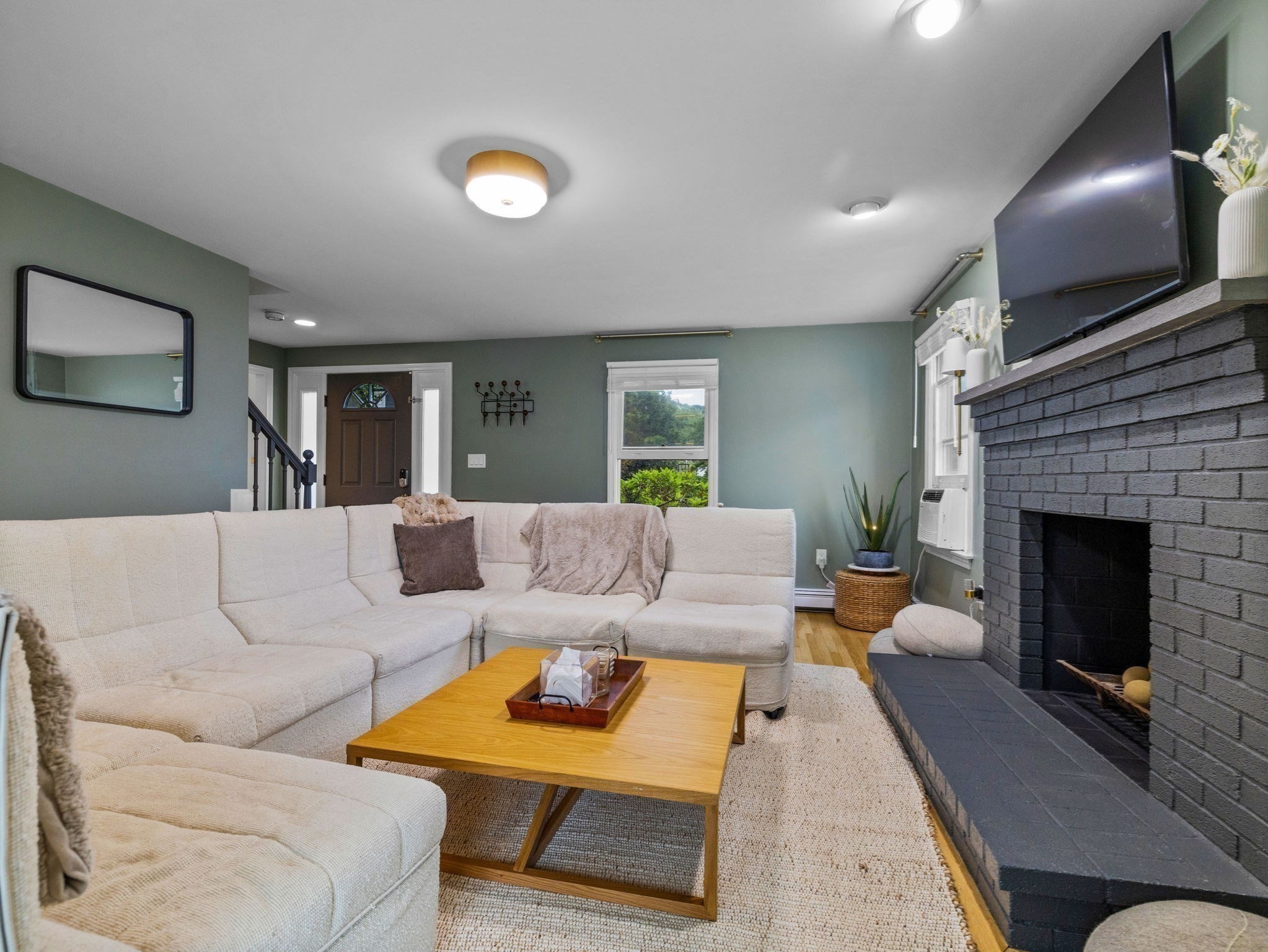 west-roxbury - #73392508