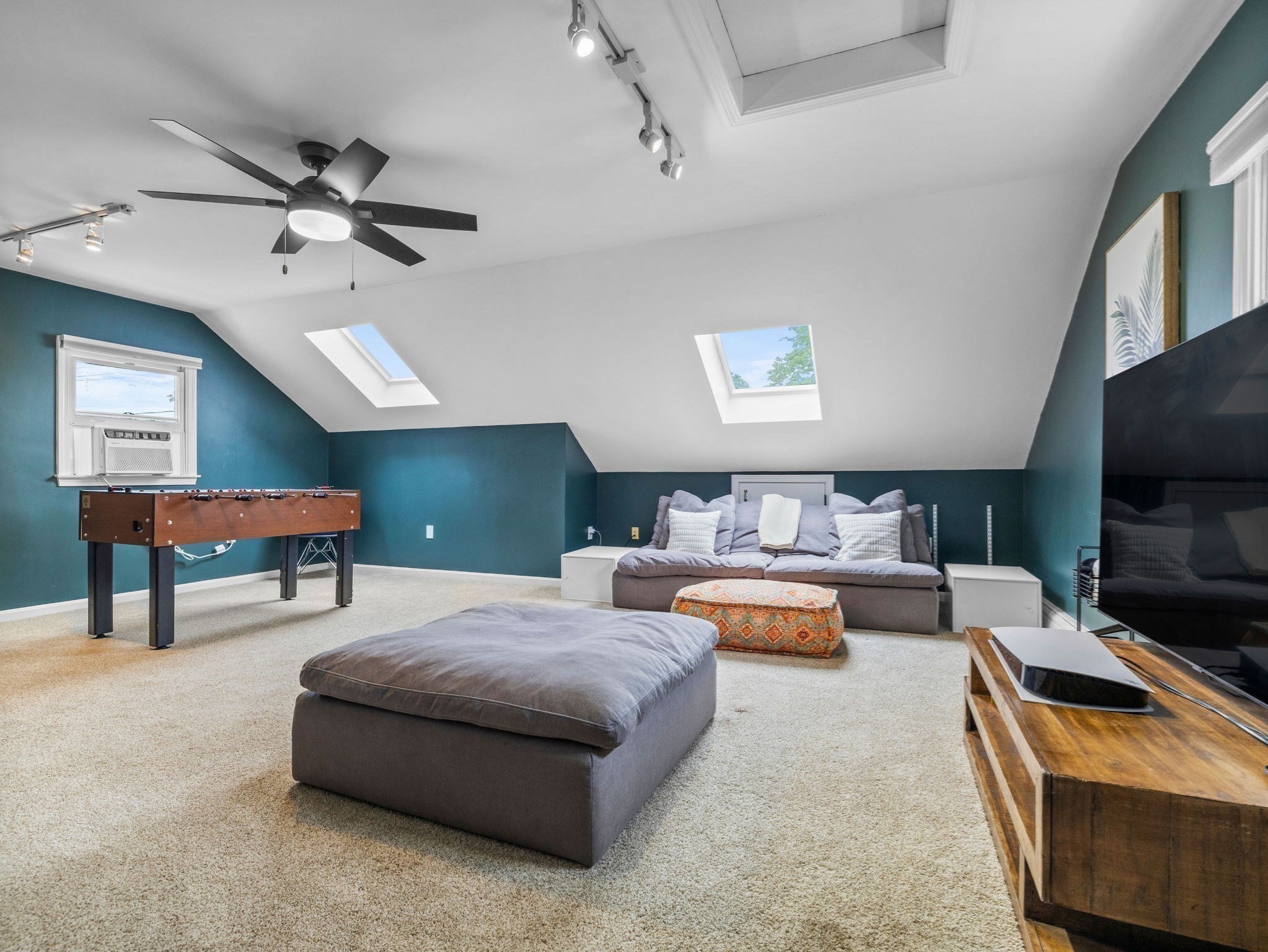 west-roxbury - #73392508