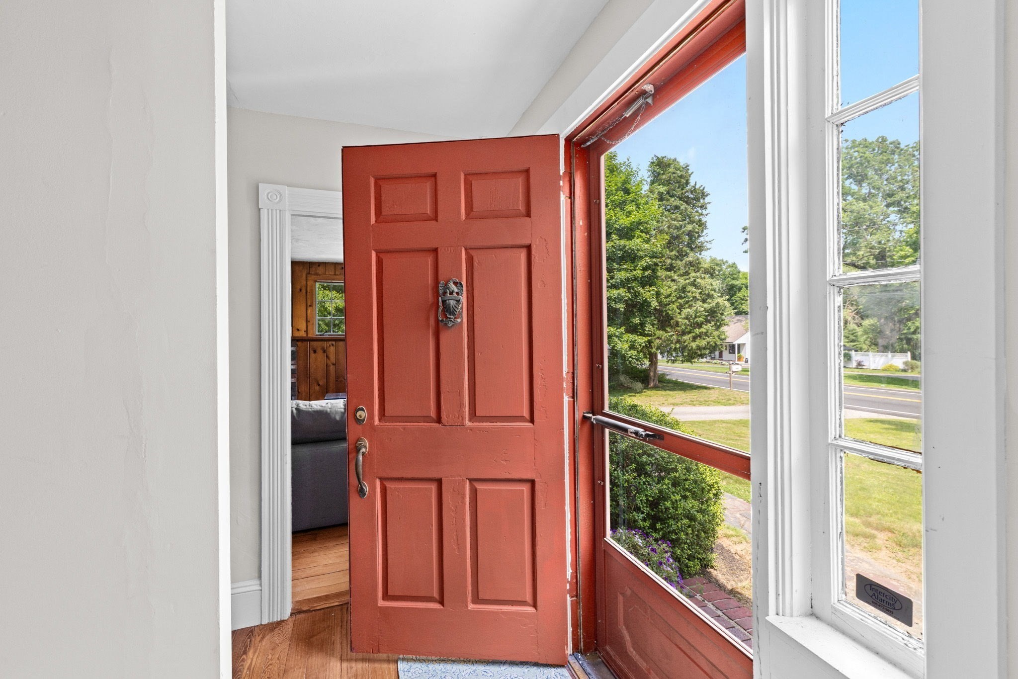 553 Center St, Hanover, MA 02339 - Image 2