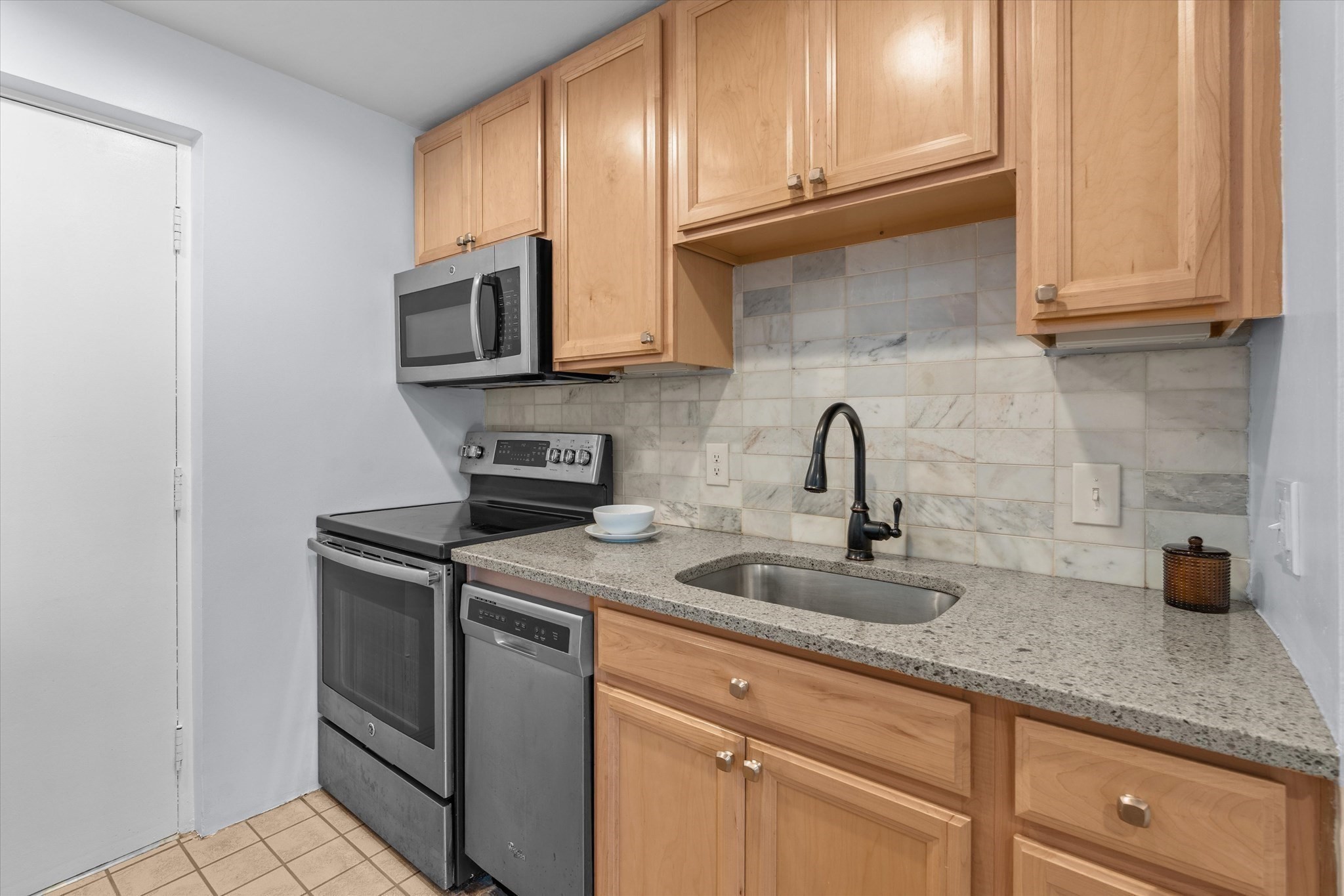 26 Waverly St Unit 410, Lower Allston, Boston, MA 02135 - Image 10