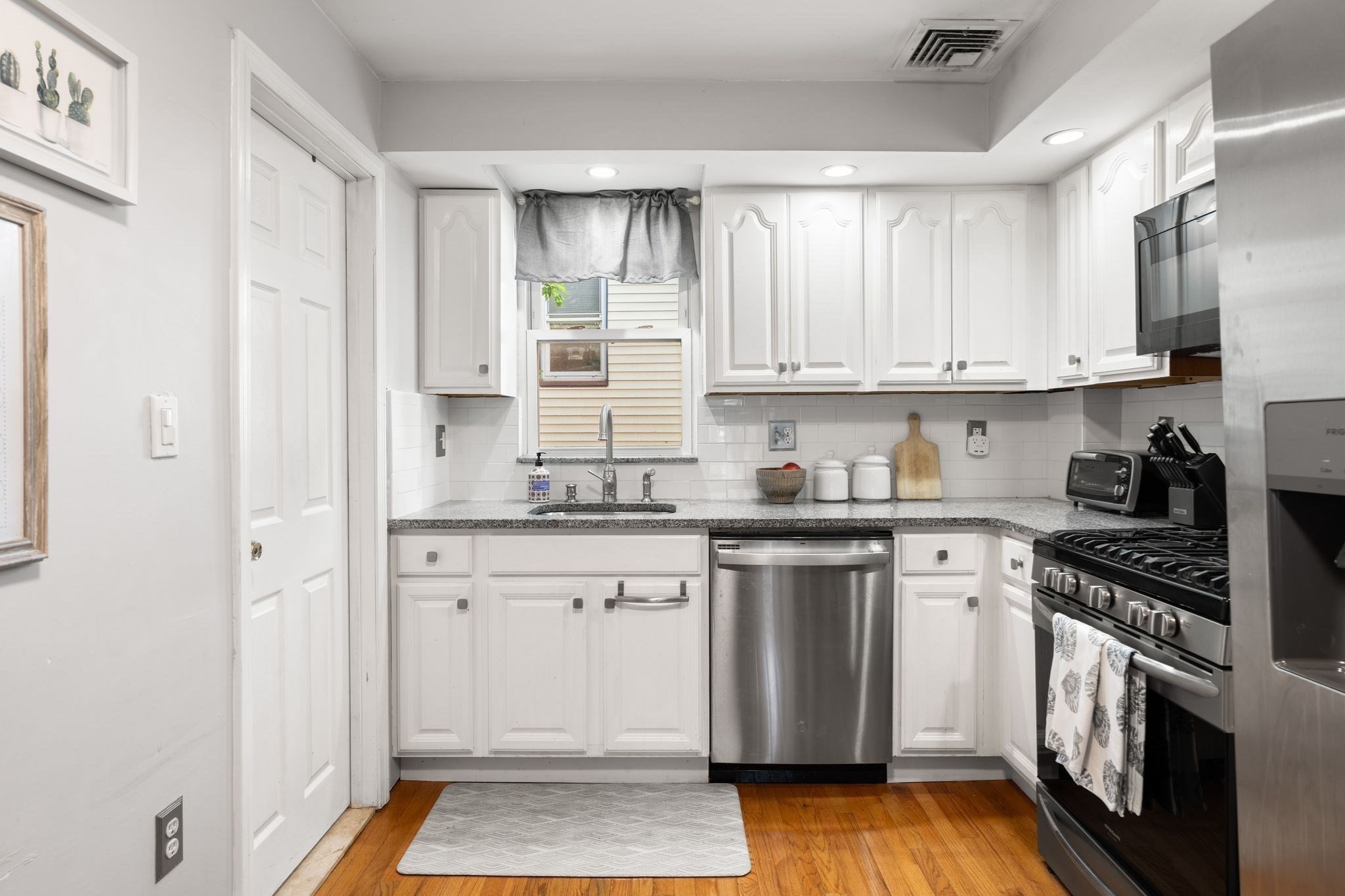 somerville - #73392941