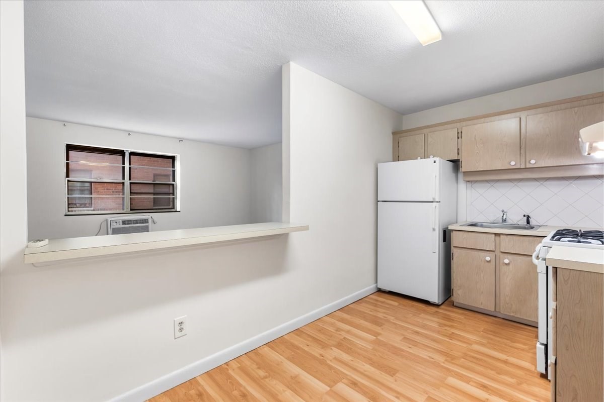 west-roxbury - #73392990
