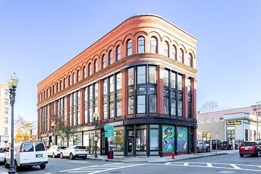 145 Munroe St, Apt 304