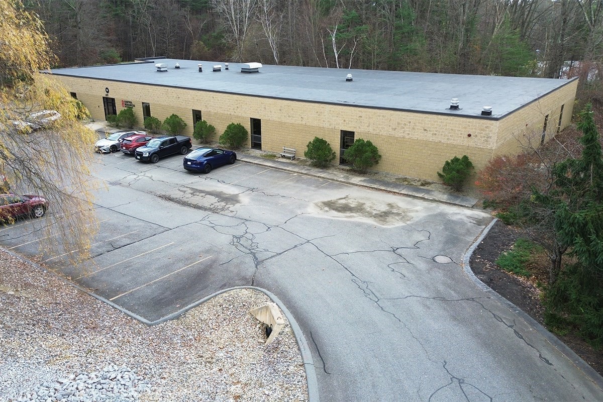 11 Beaver Brook Road, Littleton, MA 01845 - Image 1