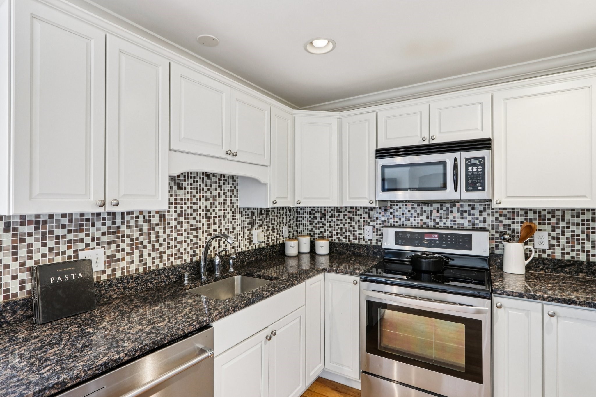 newburyport - #73393143