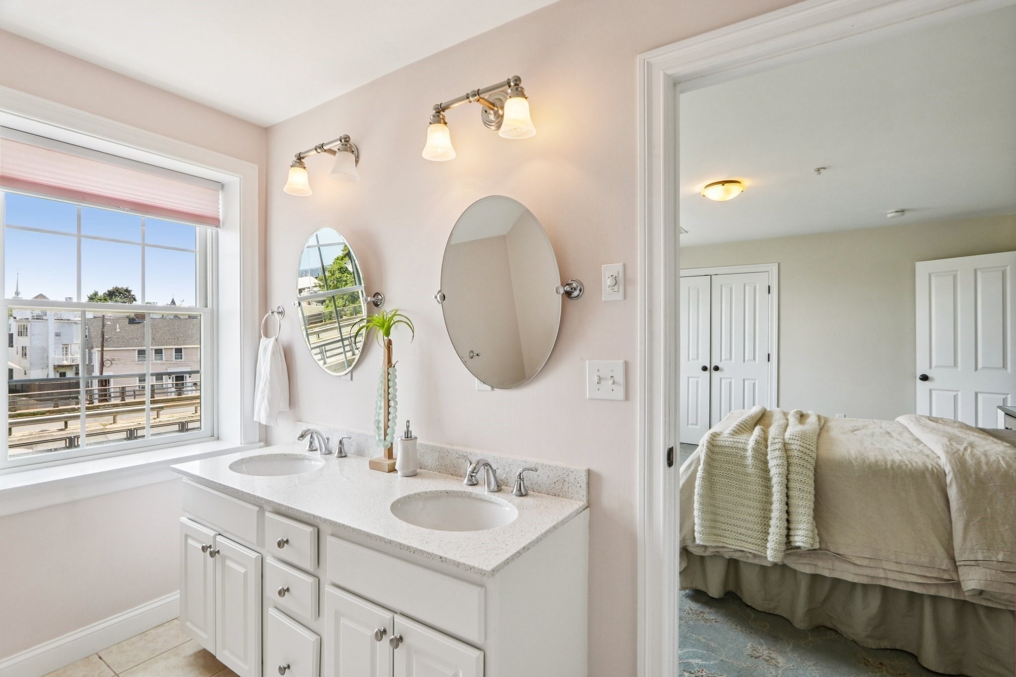 newburyport - #73393143