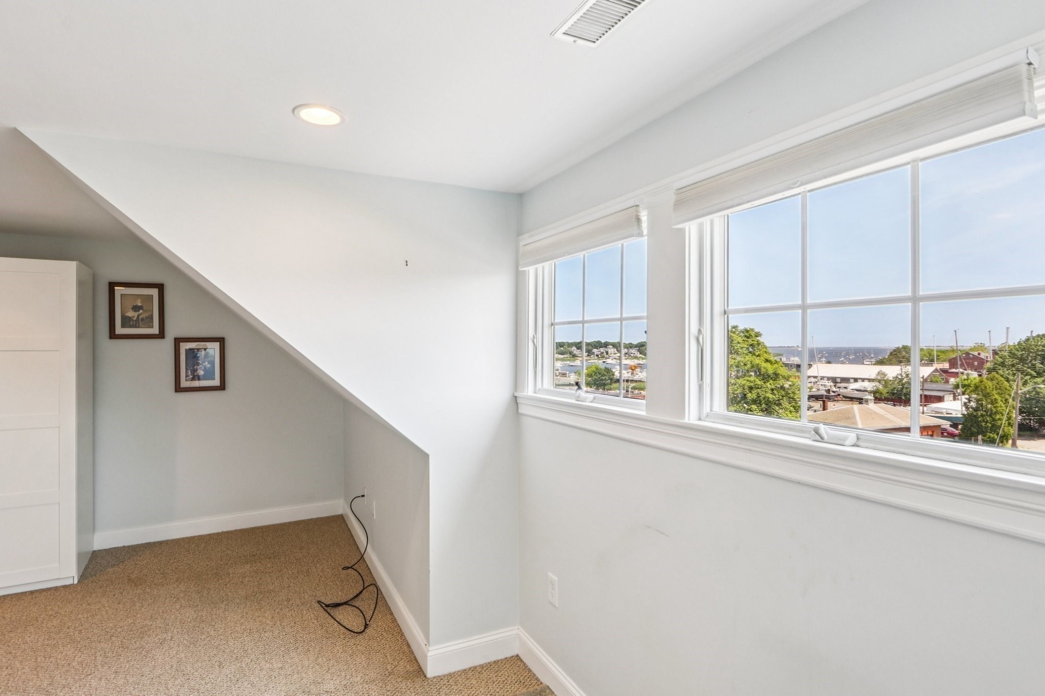 newburyport - #73393143