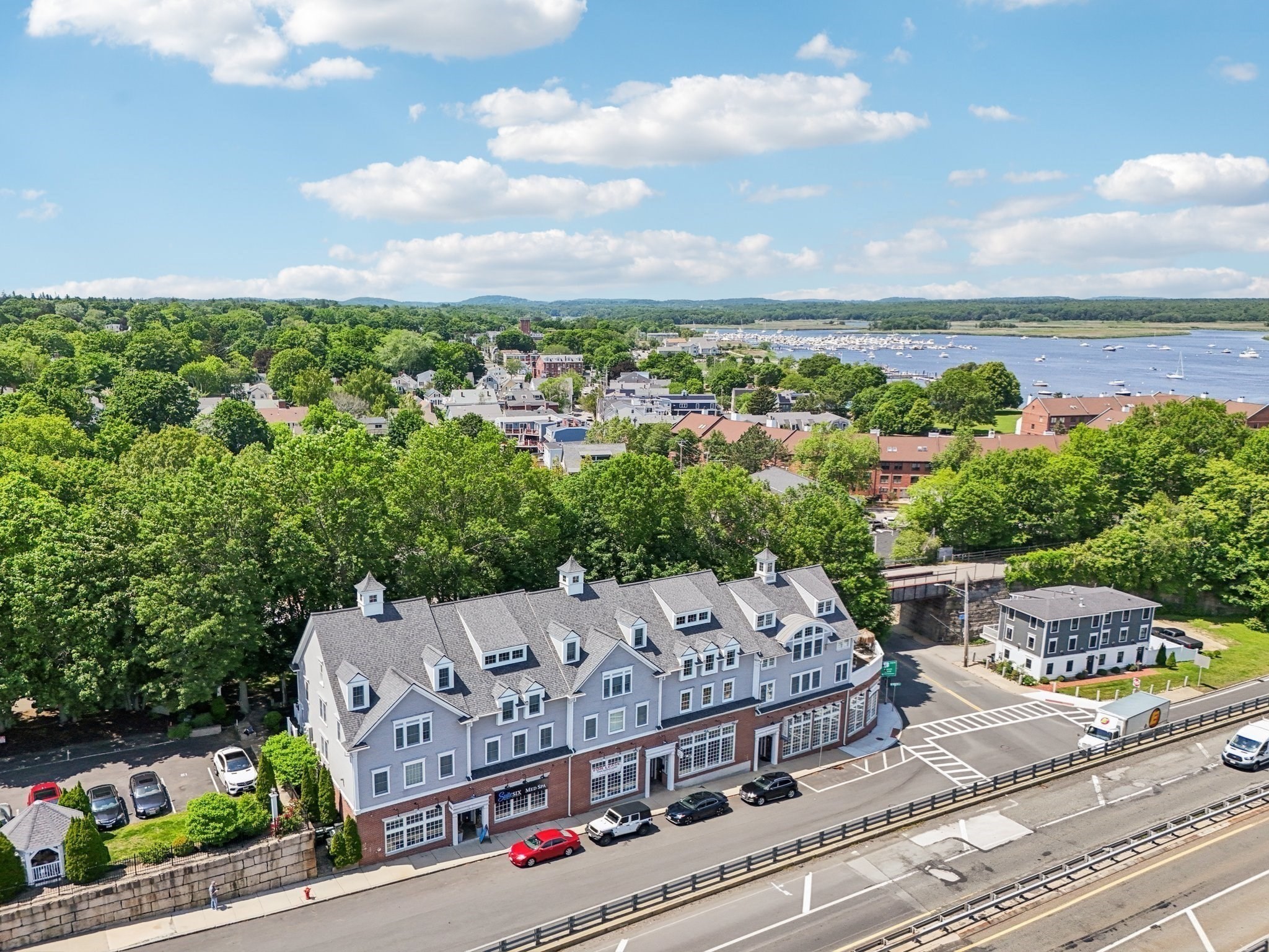 newburyport - #73393143