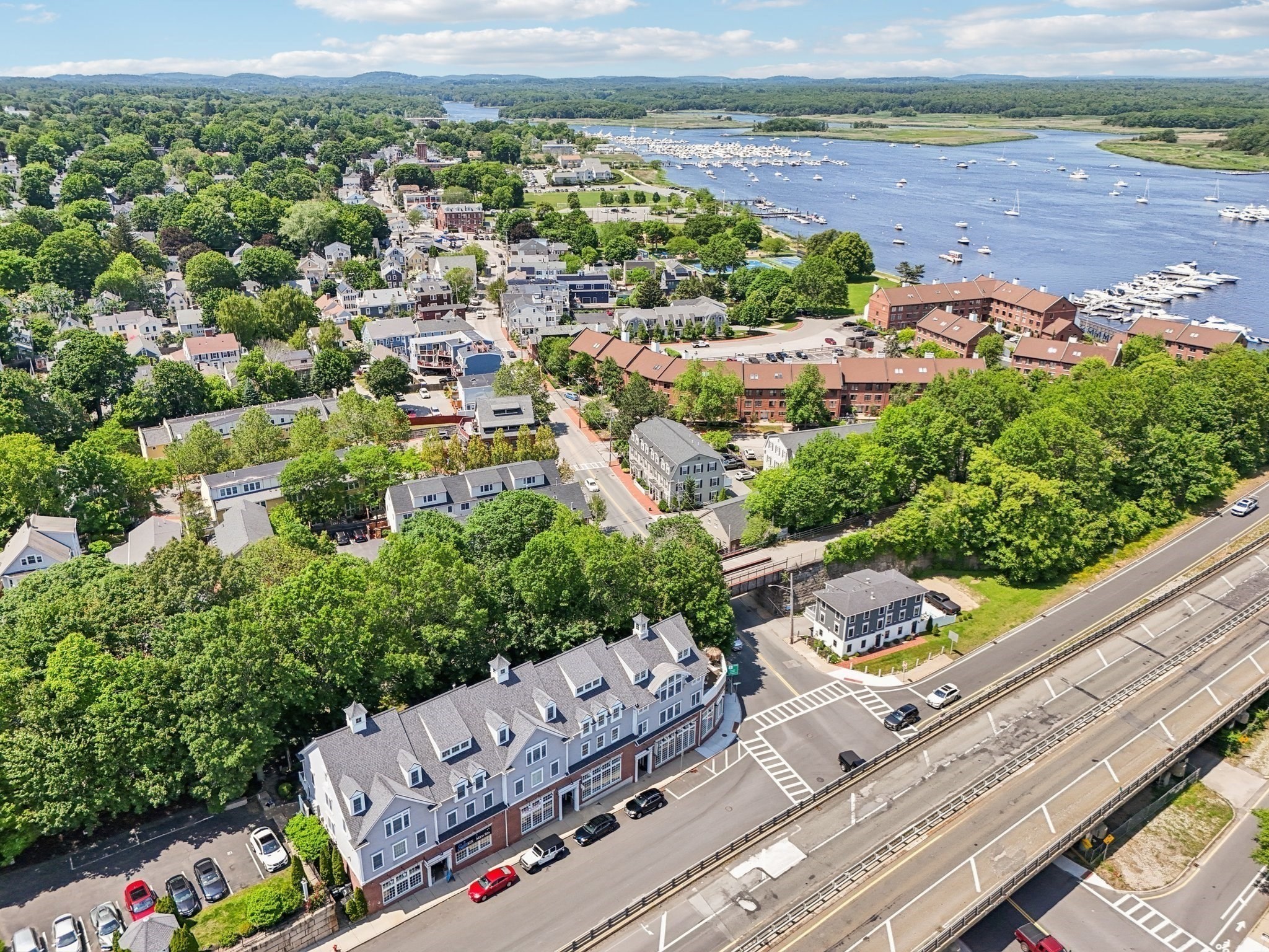 newburyport - #73393143