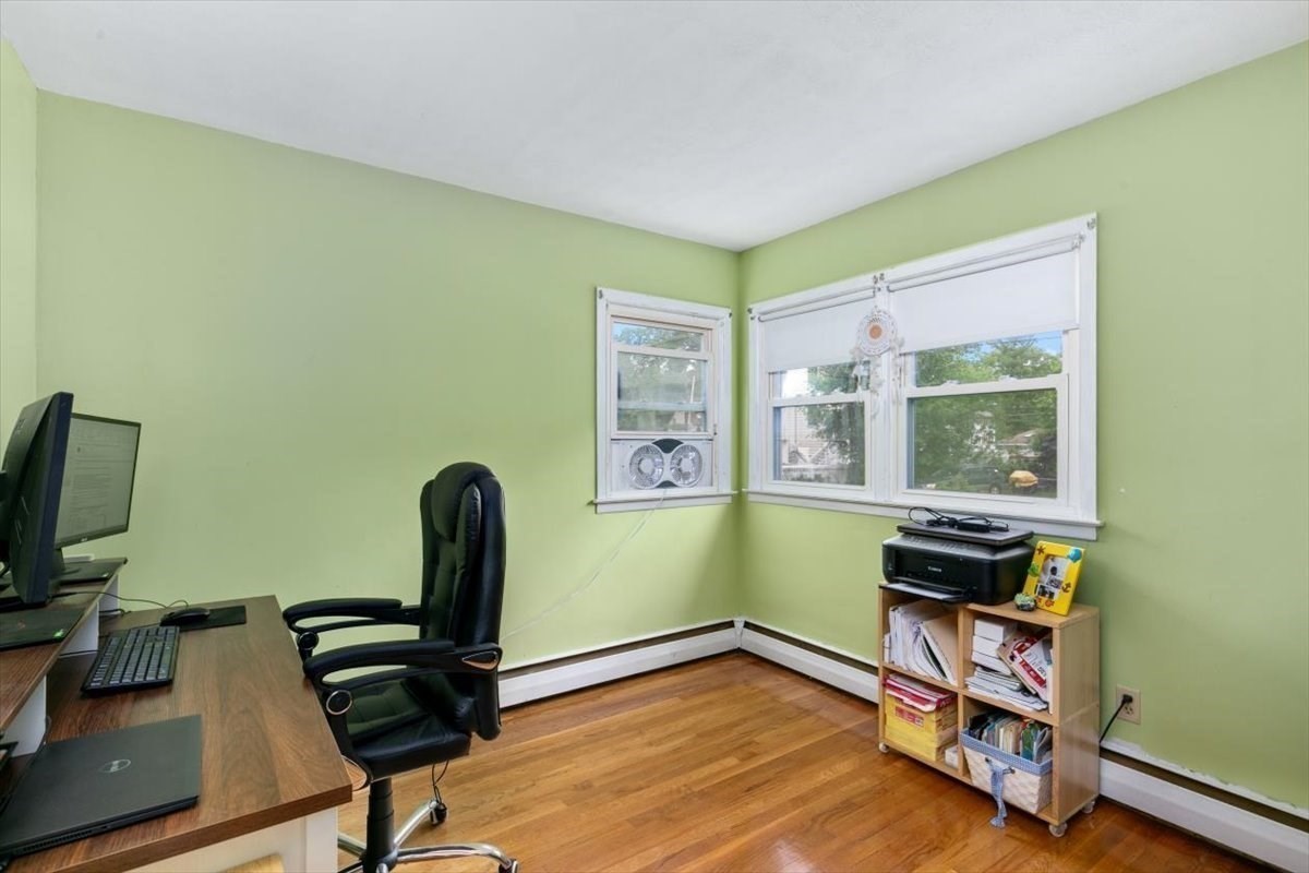 tewksbury - #73393235