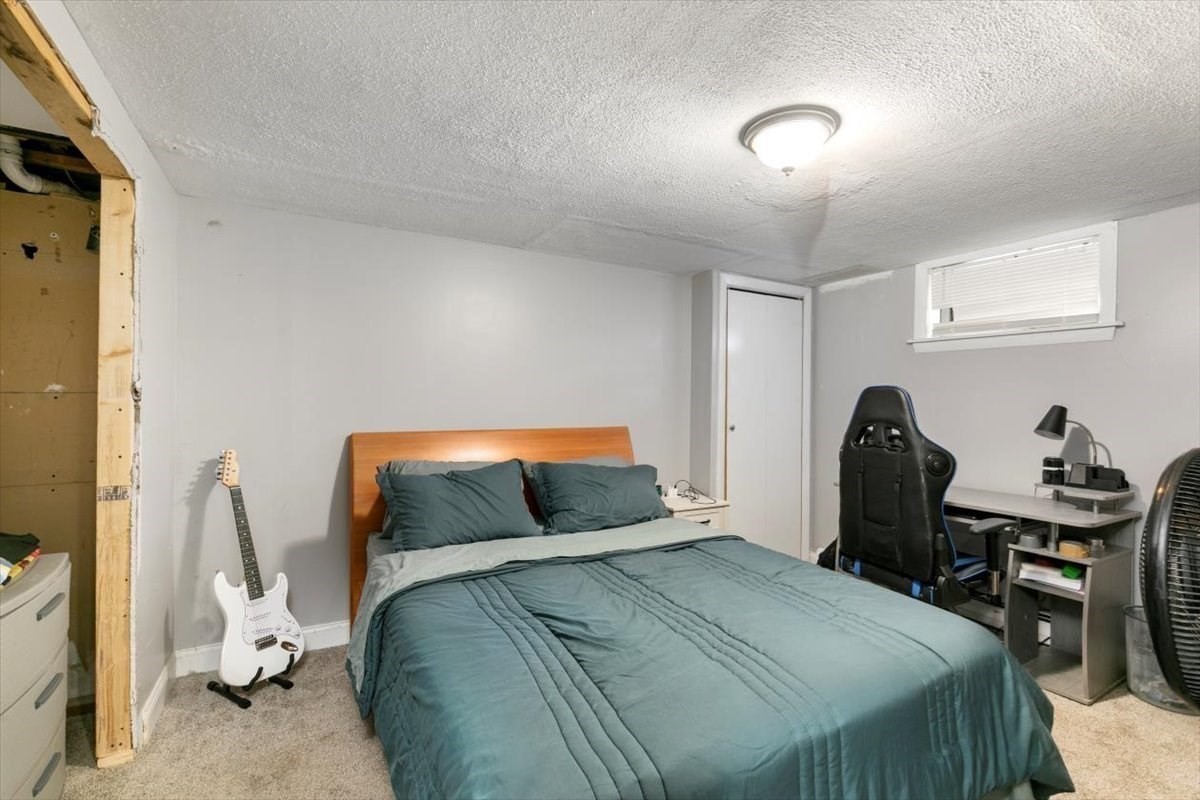 tewksbury - #73393235