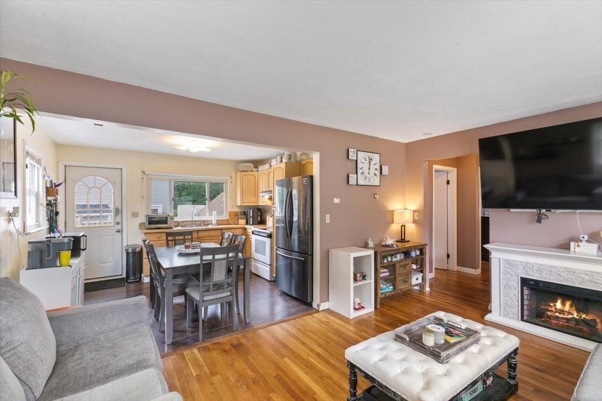 tewksbury - #73393235