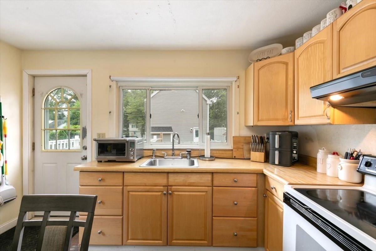 tewksbury - #73393235