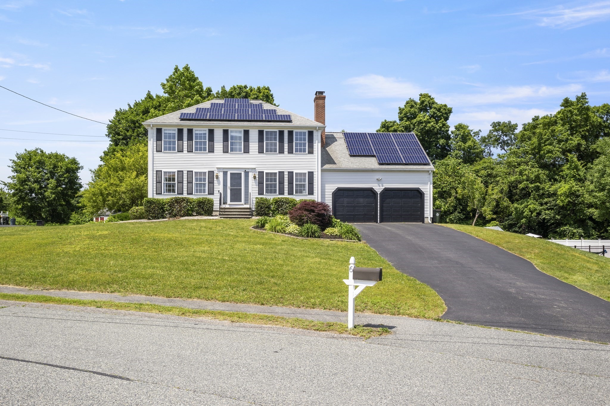 6 Fleuette Drive, Bellingham, MA 02019