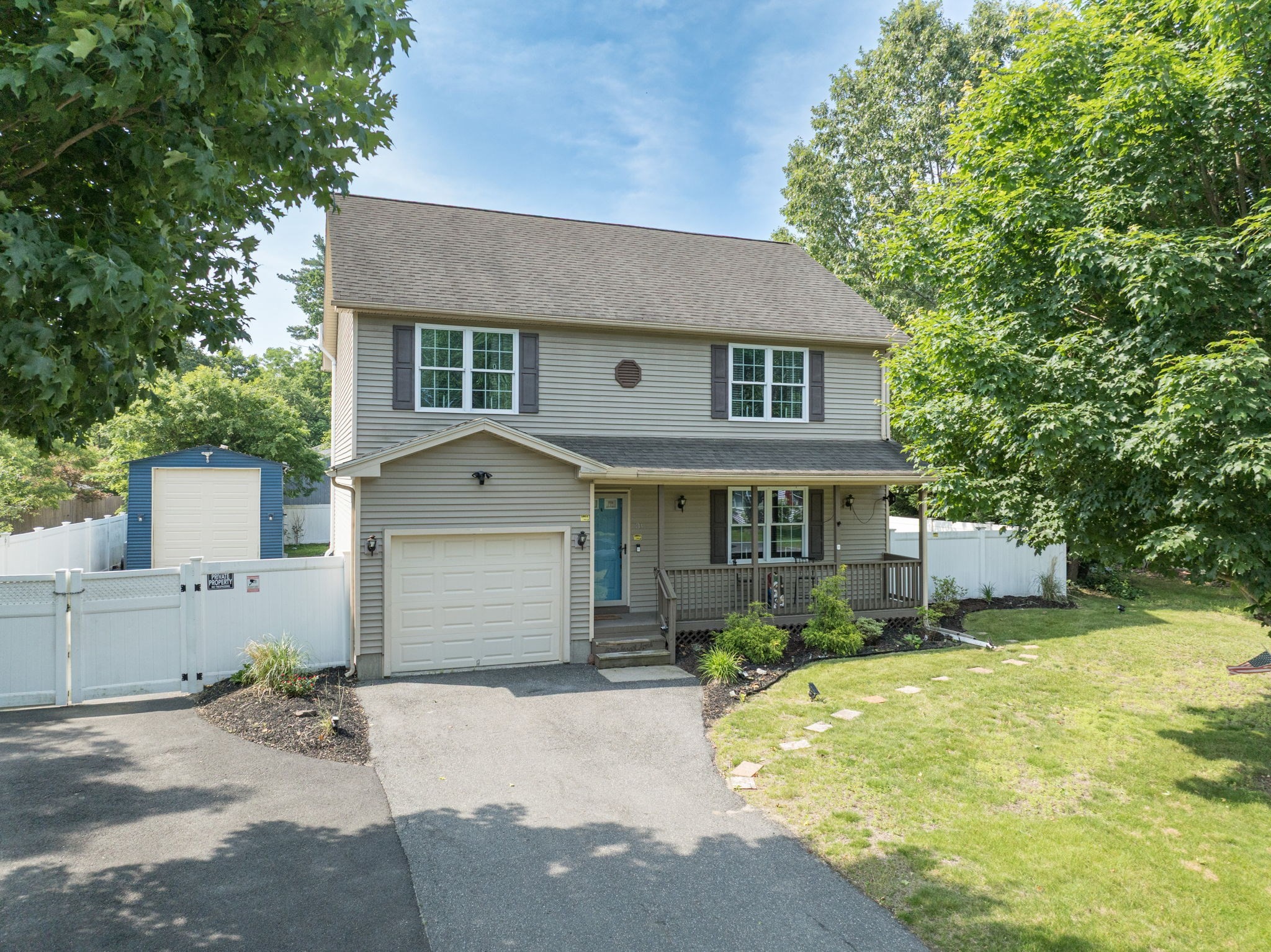 31 Acrebrook Rd, Springfield, MA 01129