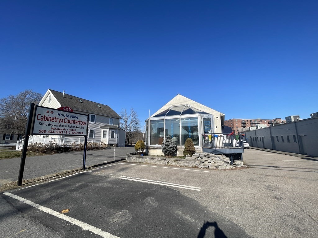 framingham - #73393434