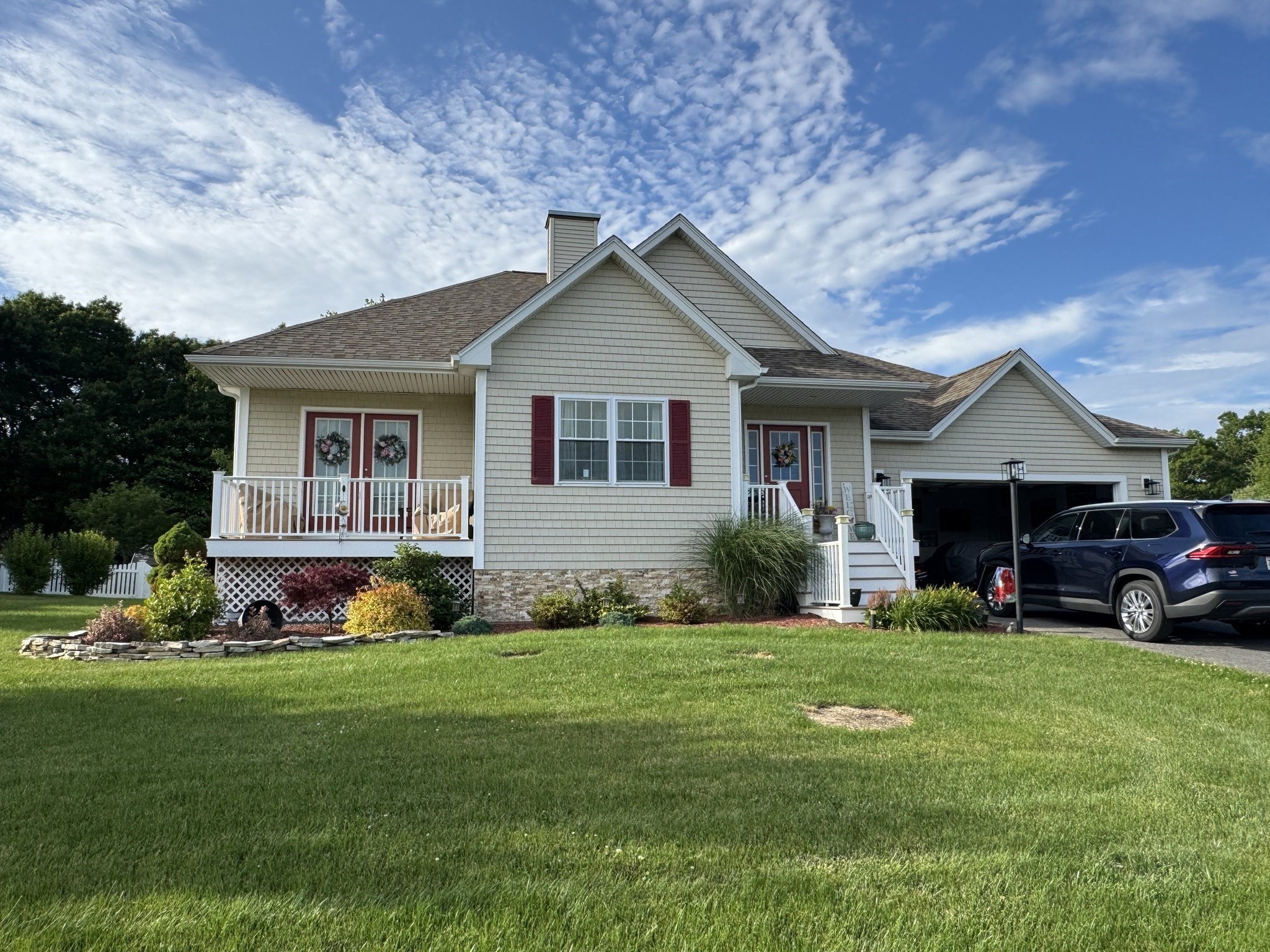 3064 Club House Dr, Dighton, MA 02715