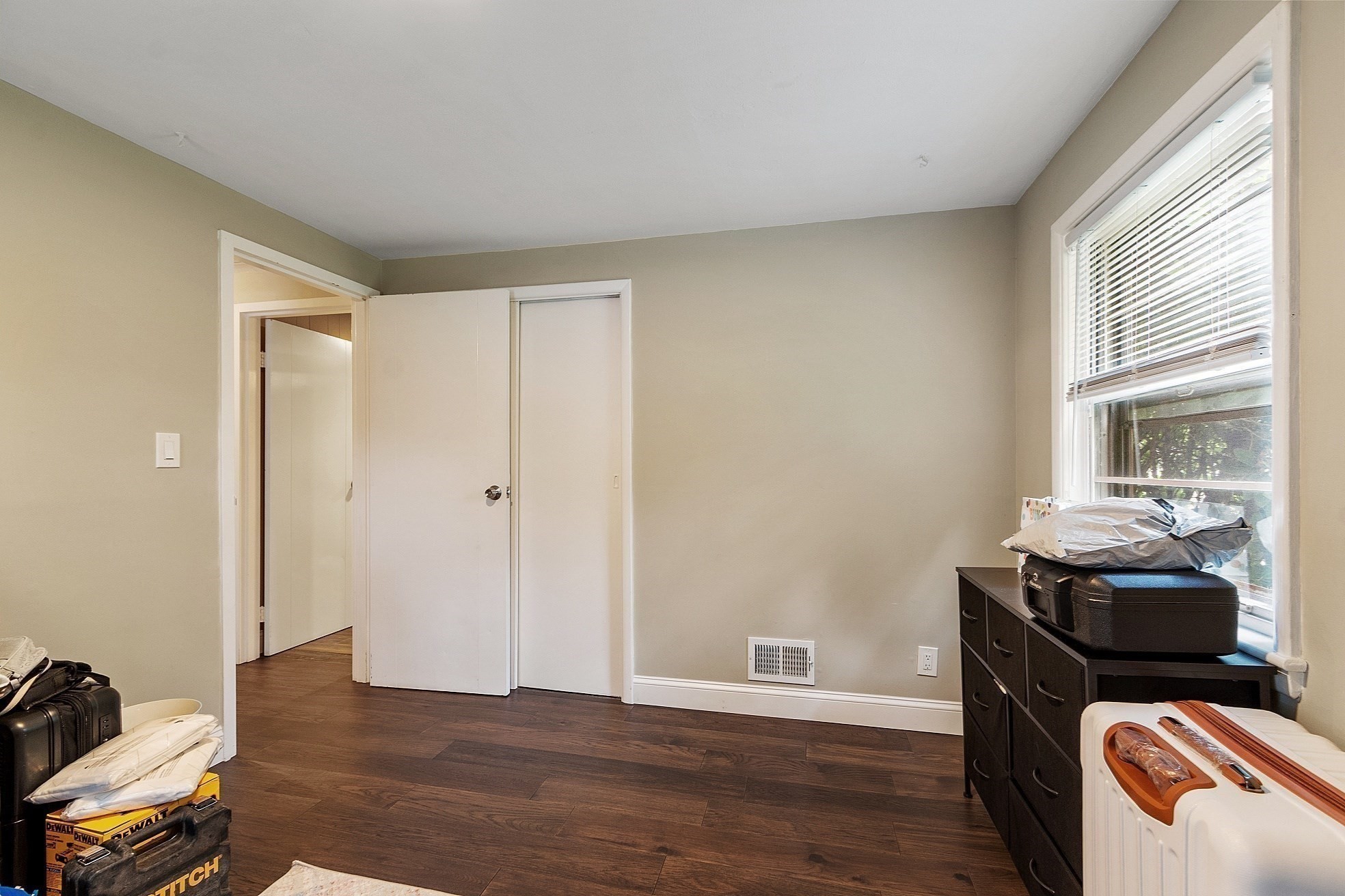 framingham - #73393694