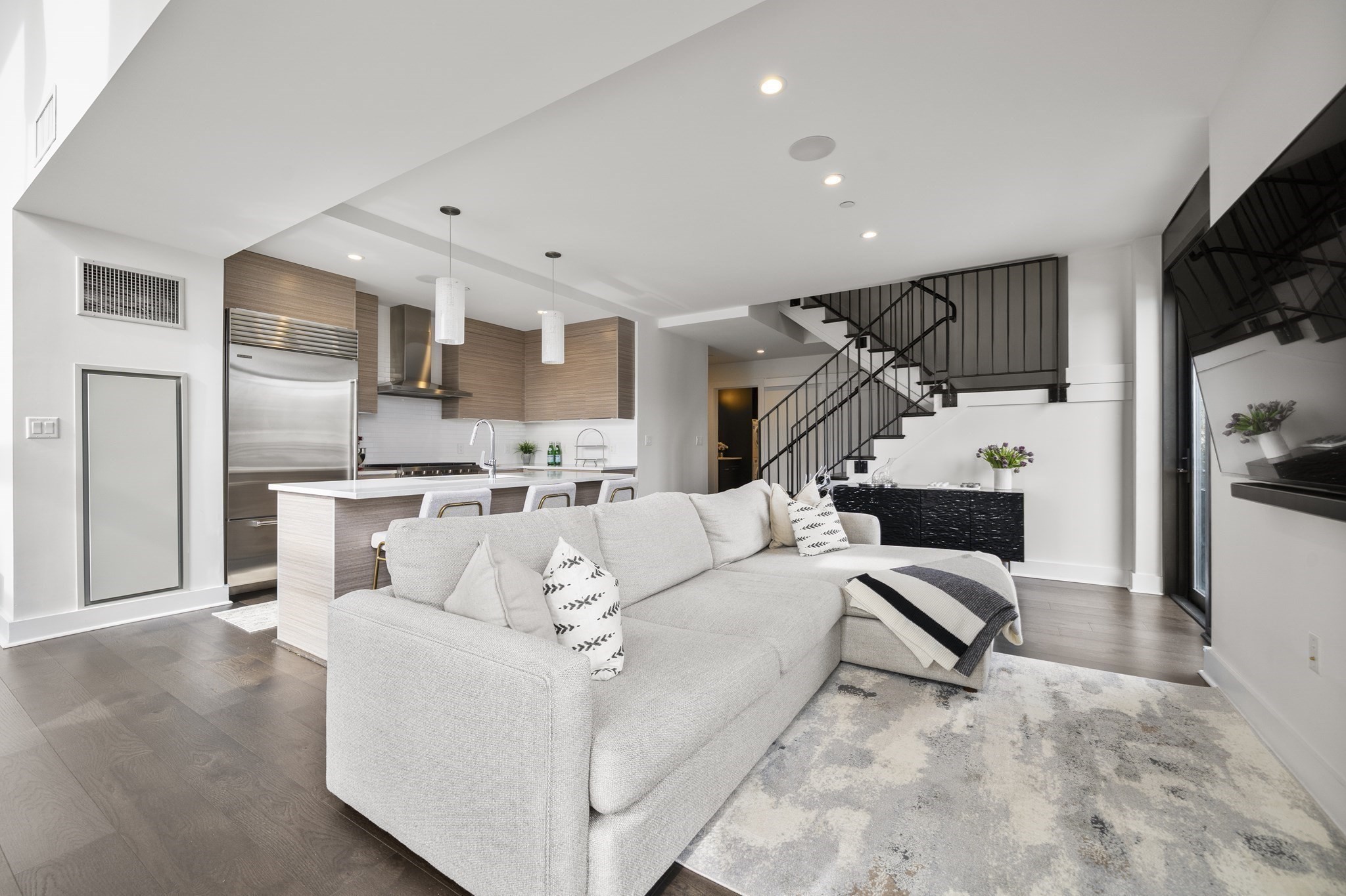 14 West Broadway Unit 707, South Boston, Boston, MA 02127 - Image 16