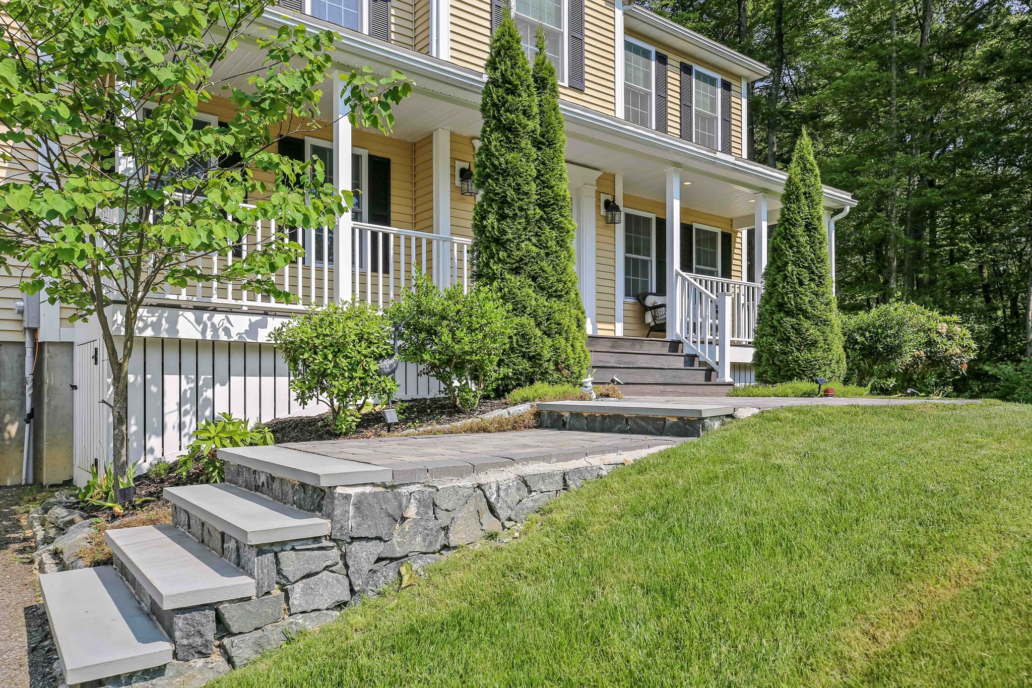 6 Blackwell Dr, Charlton, MA 01507 - Image 2