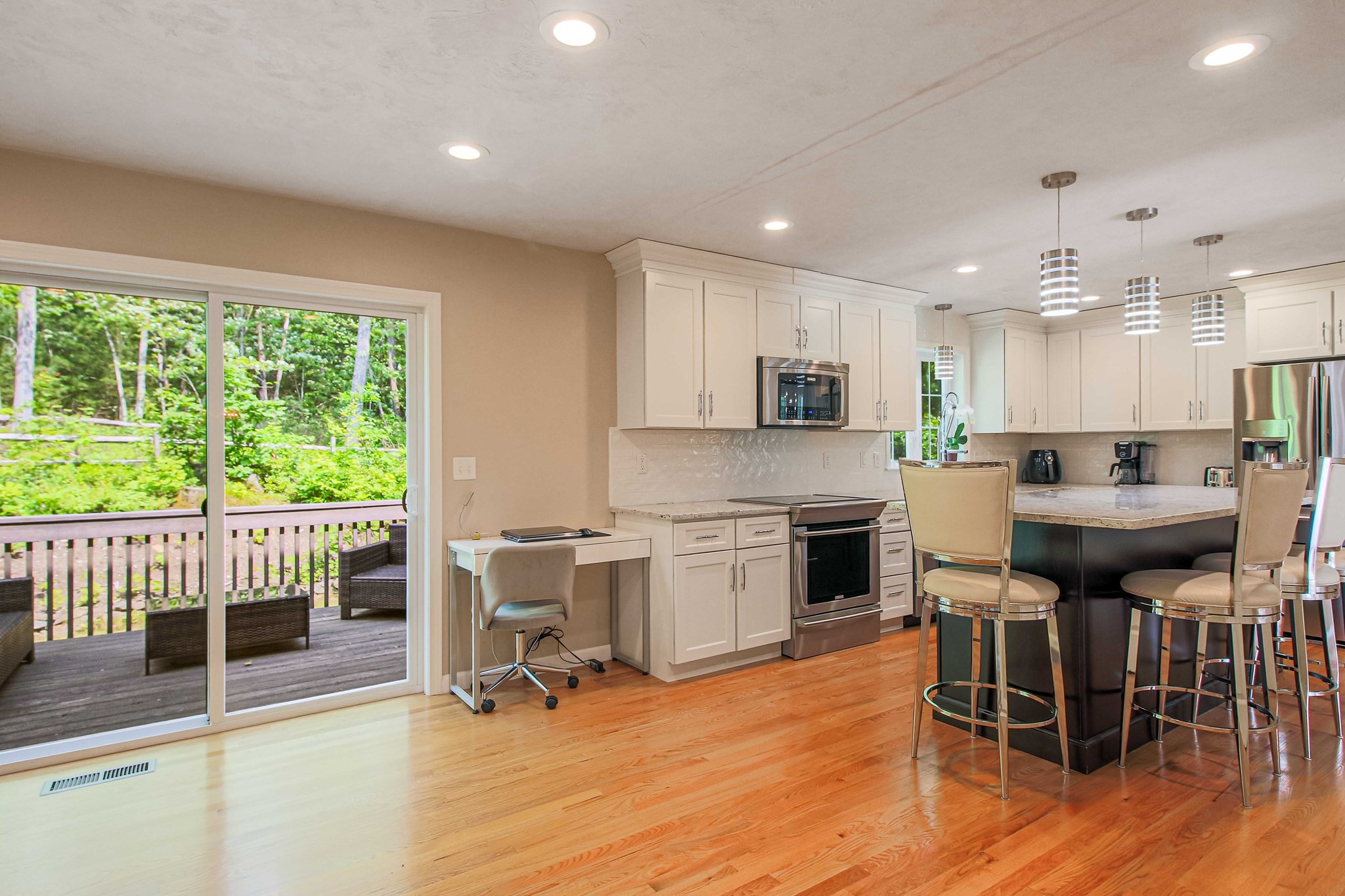 6 Blackwell Dr, Charlton, MA 01507 - Image 5