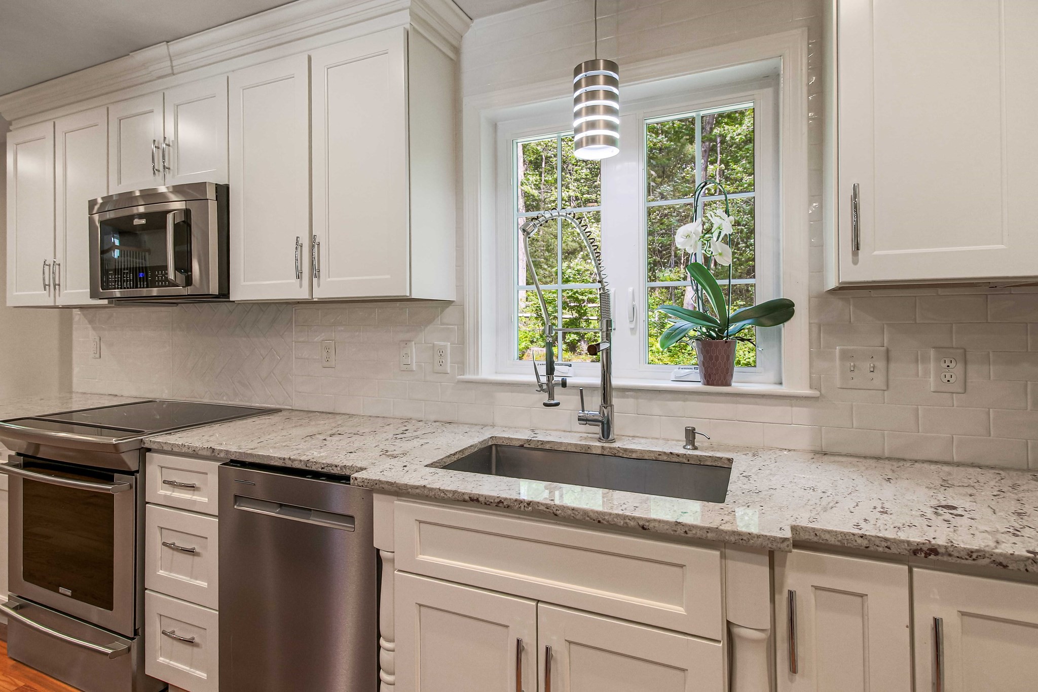 6 Blackwell Dr, Charlton, MA 01507 - Image 8