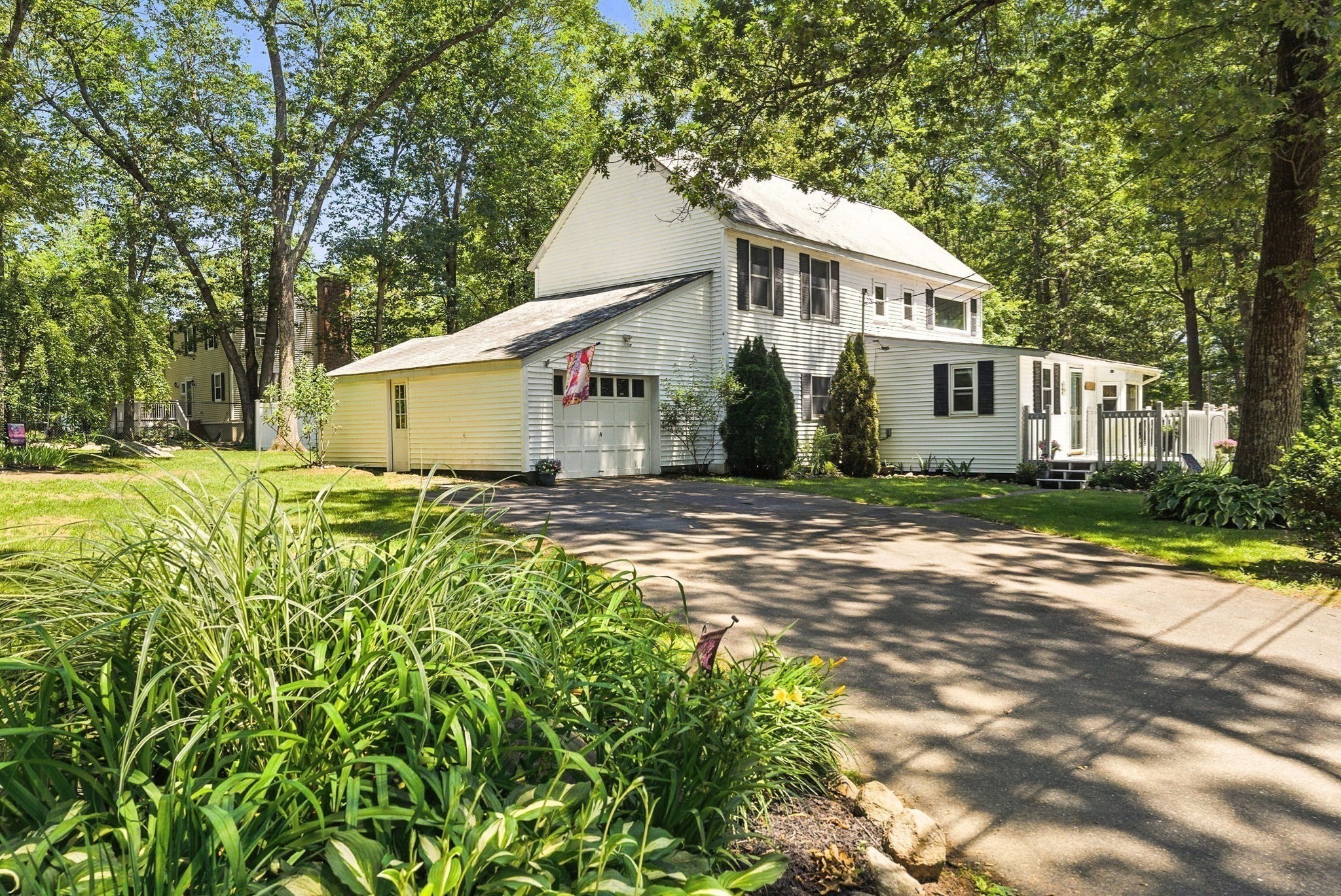 hopkinton - #73393992