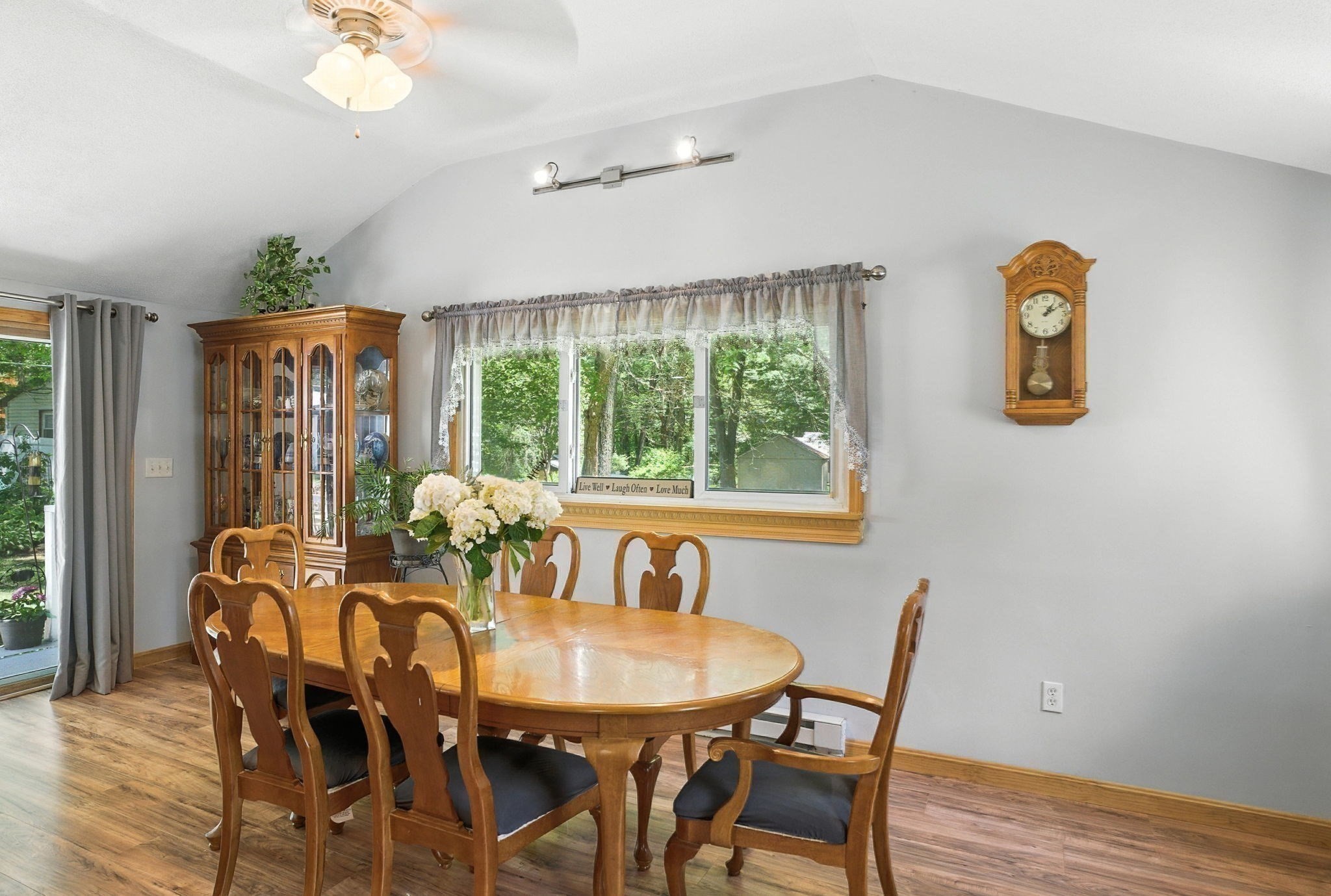 hopkinton - #73393992
