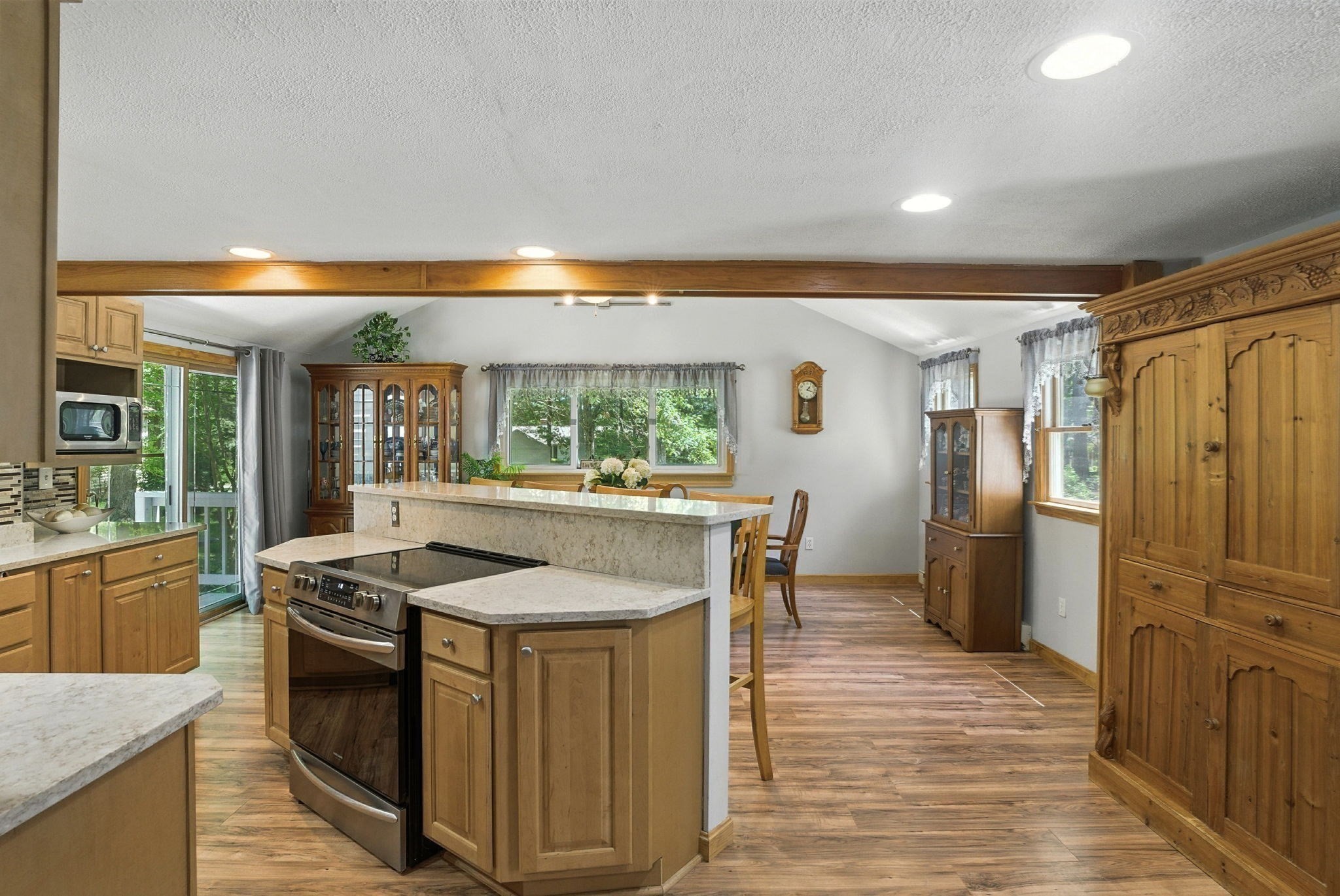 hopkinton - #73393992