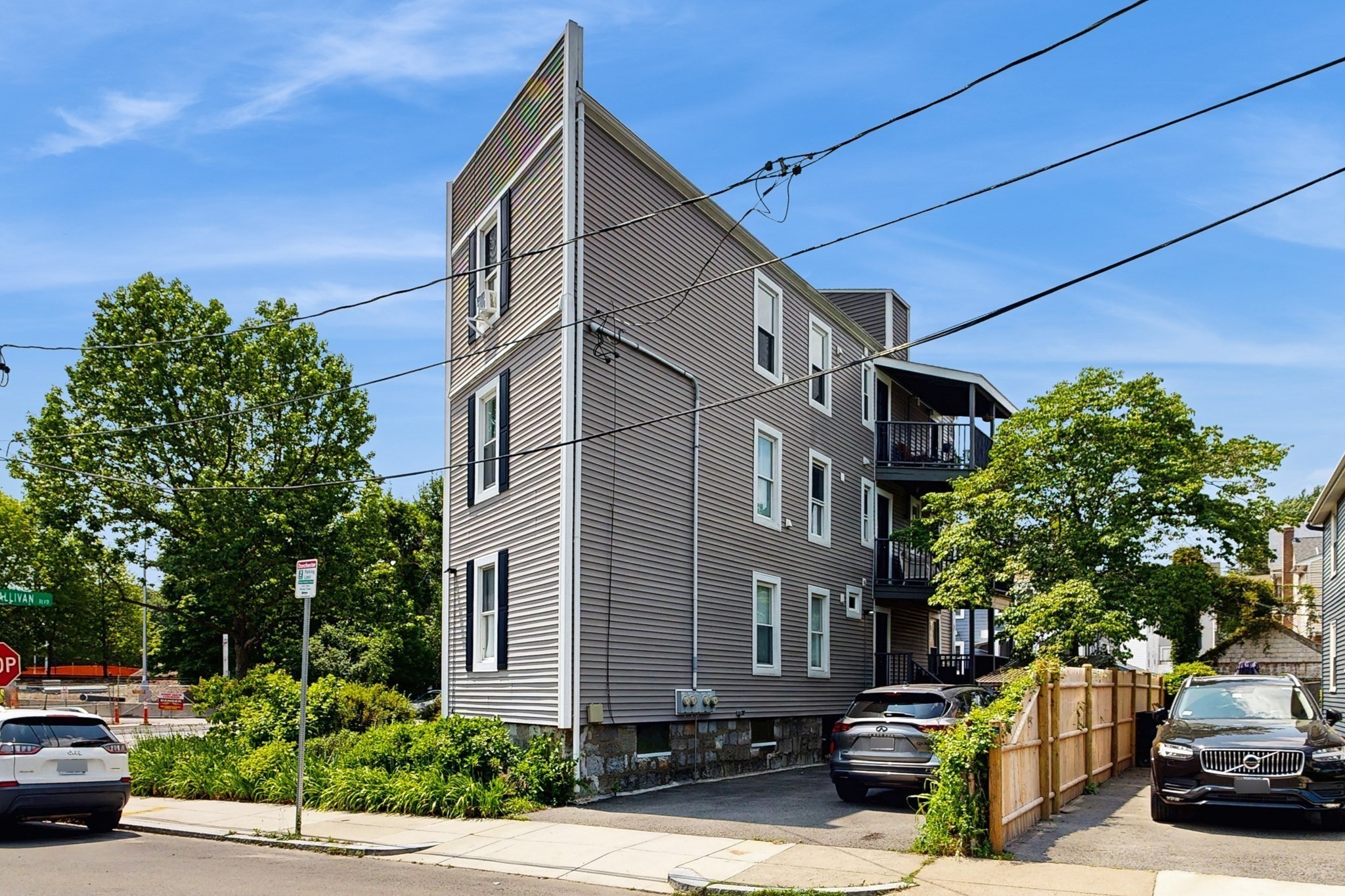 dorchester - #73394012