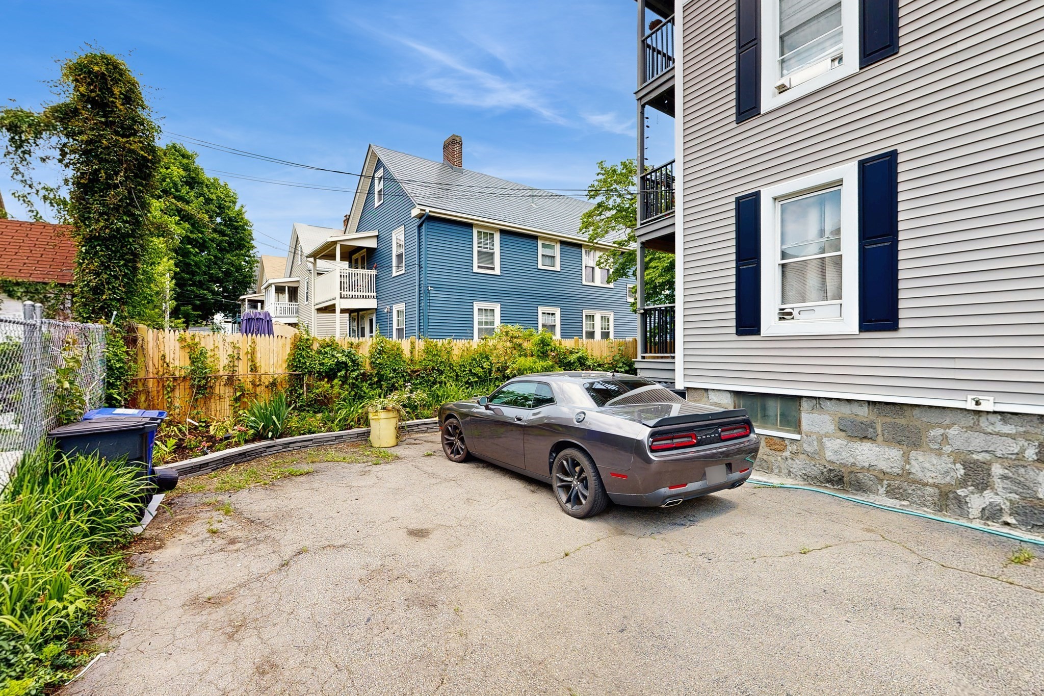 dorchester - #73394012