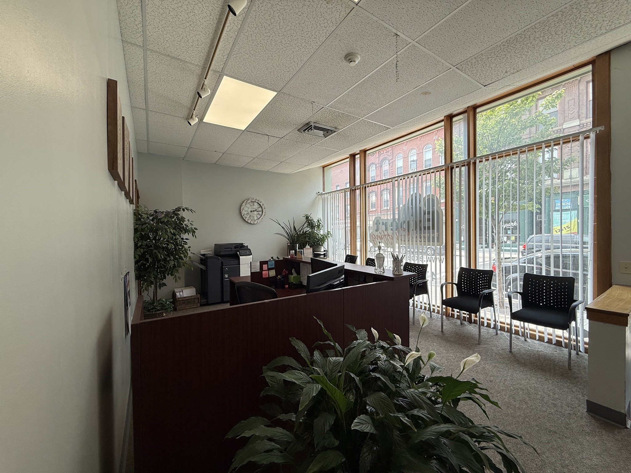 176 High St, Holyoke, MA 01040 - Image 8