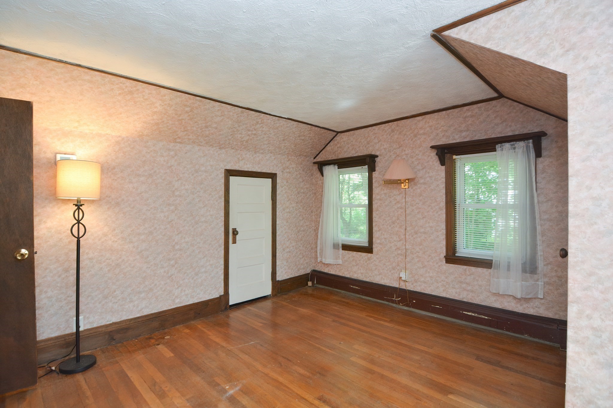walpole - #73394149