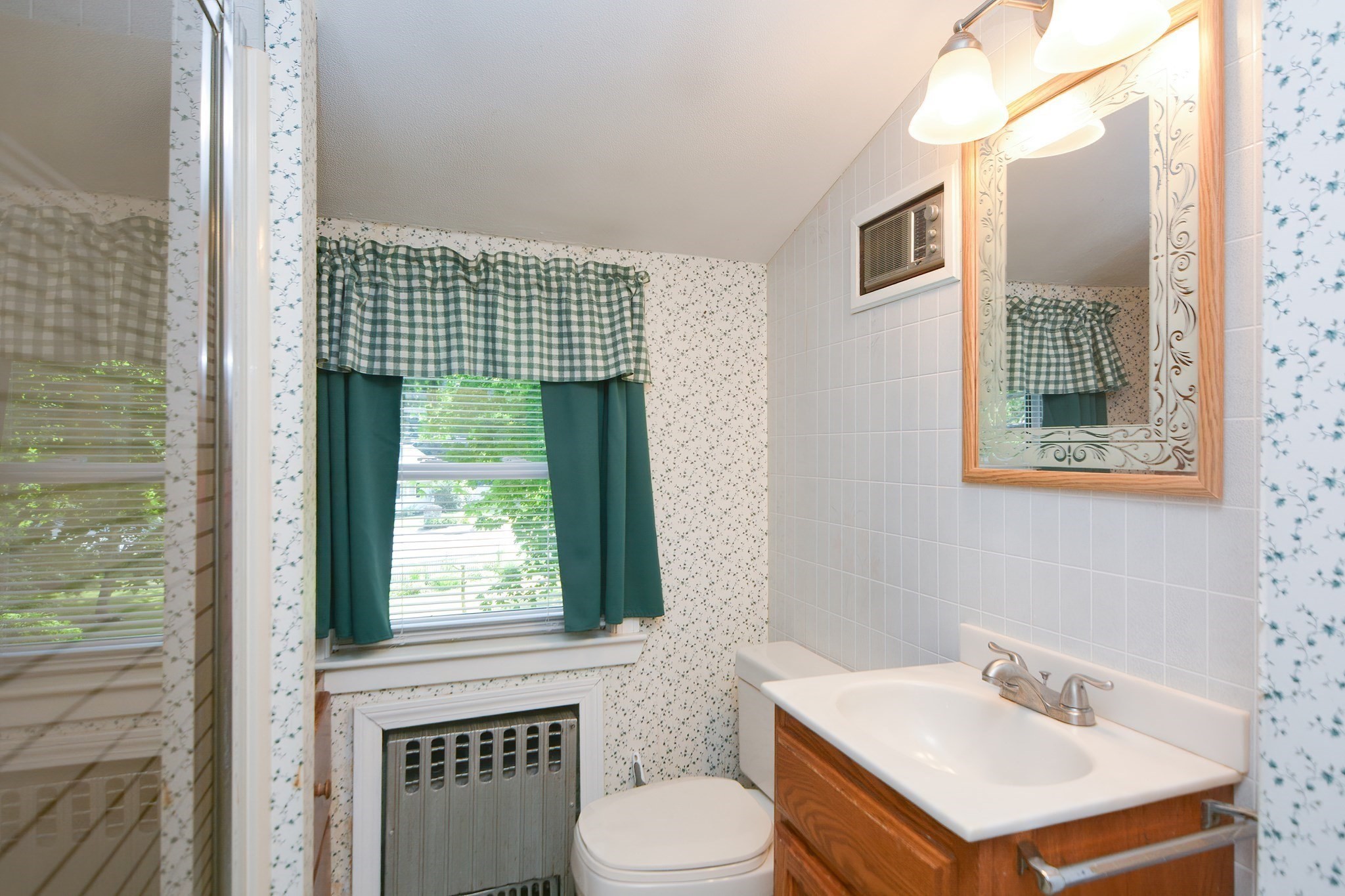 walpole - #73394149