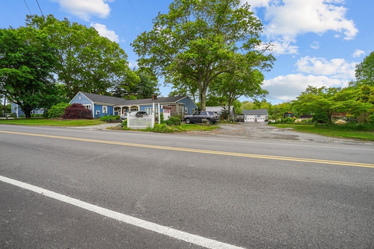 819 Main Rd, Westport, MA 02790 - Image 11