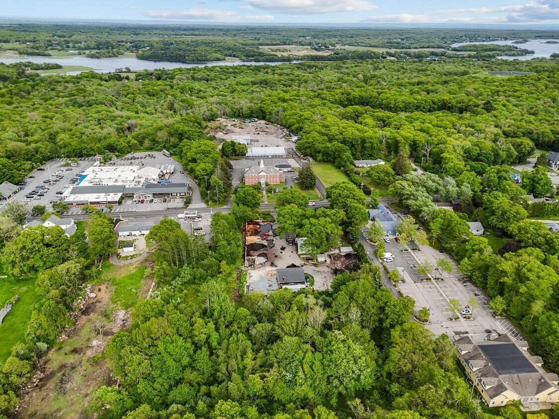 819 Main Rd, Westport, MA 02790 - Image 9