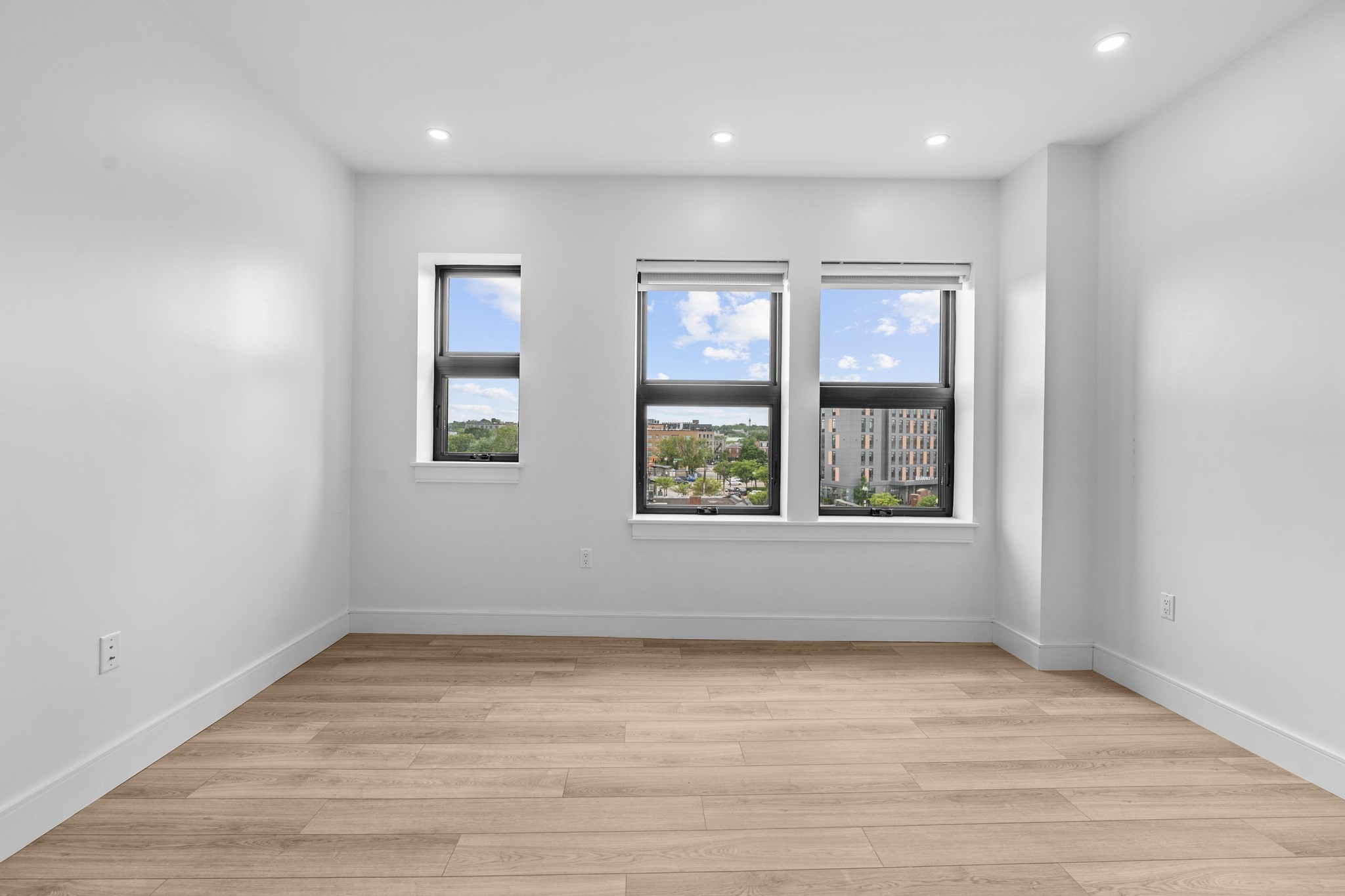 roxbury - #73394384