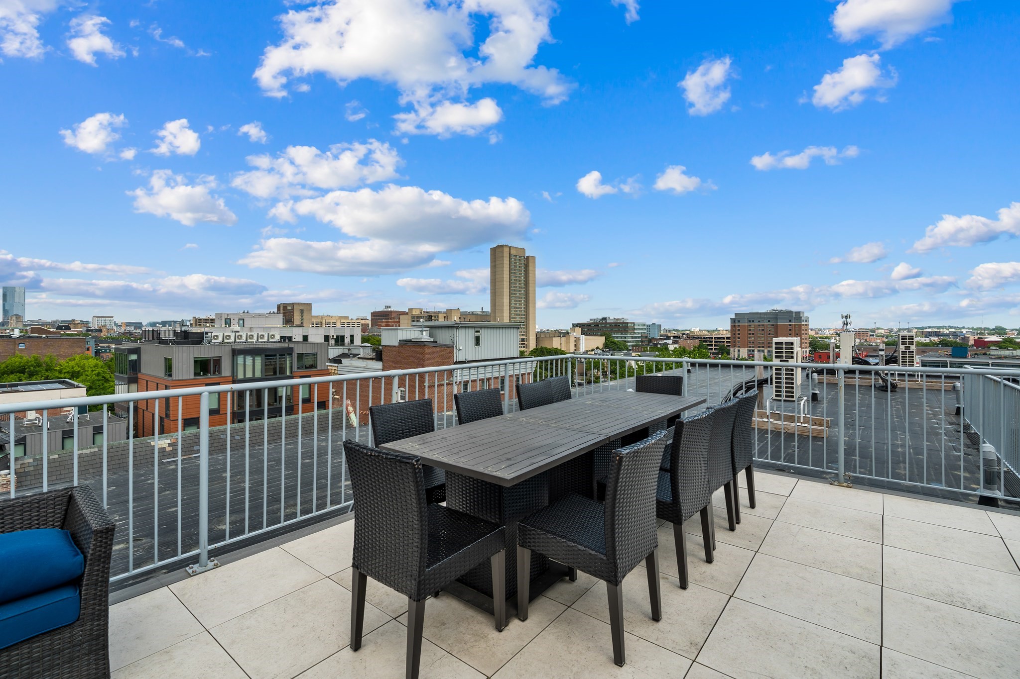 roxbury - #73394384