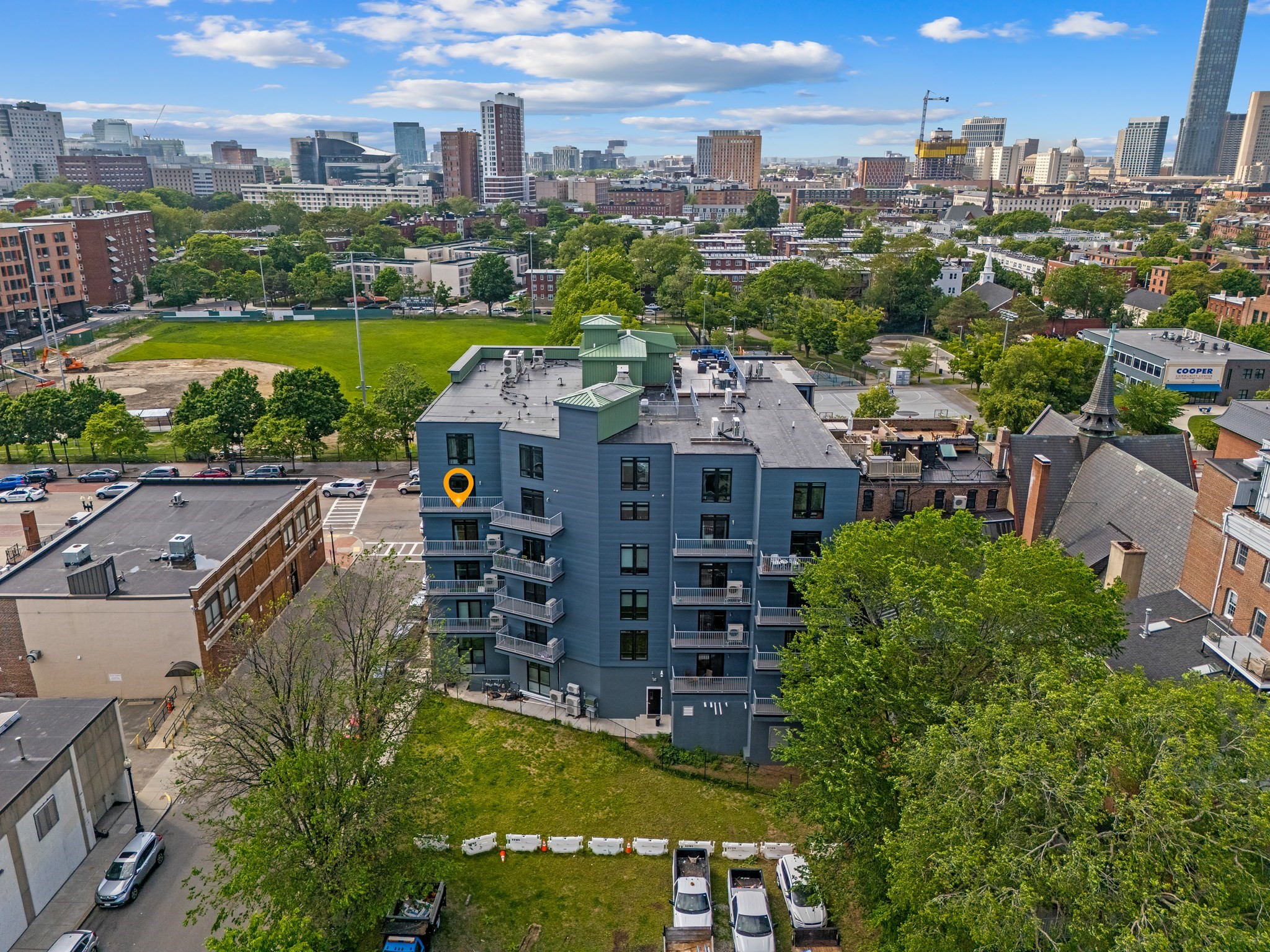 roxbury - #73394384