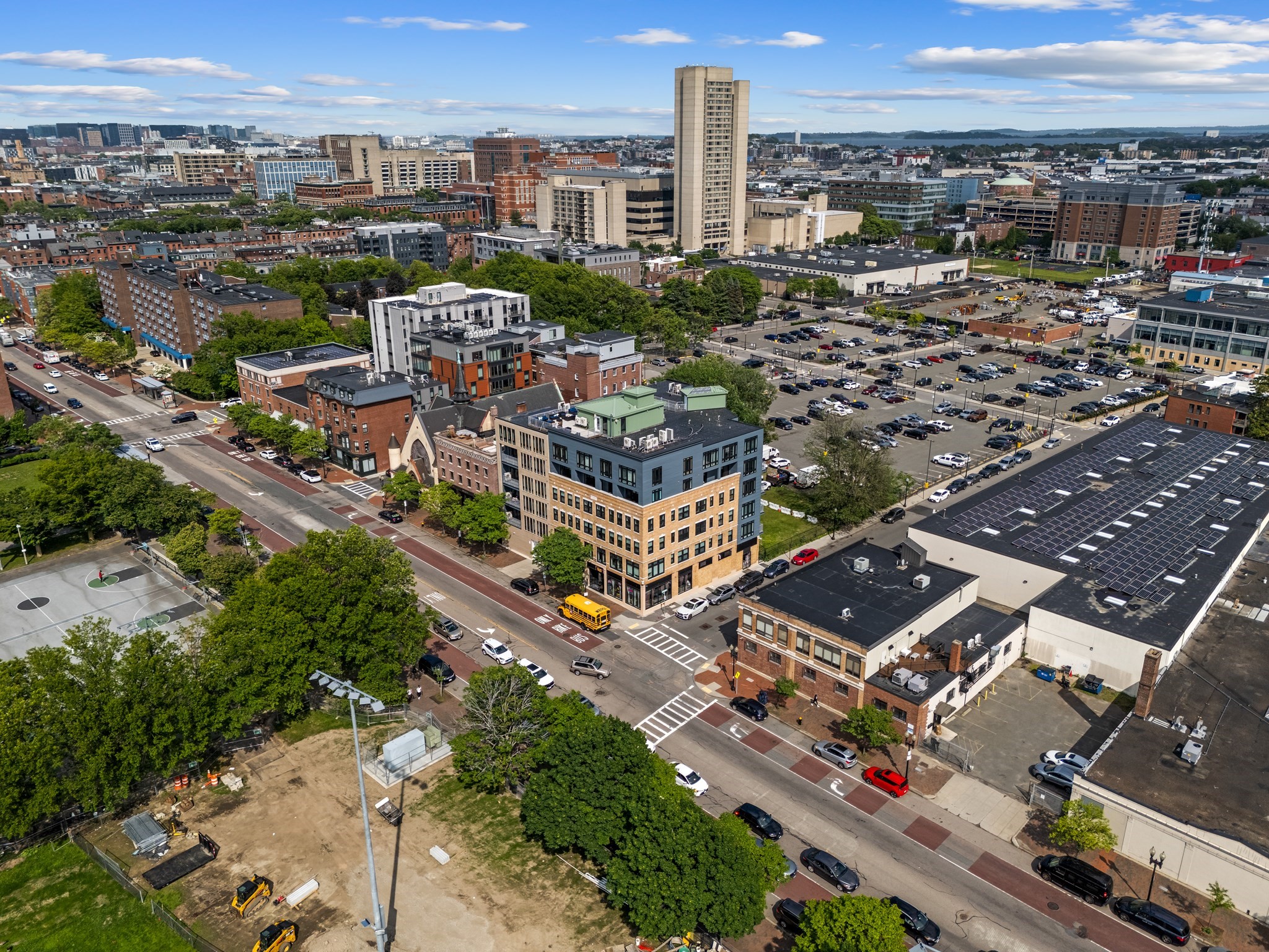 roxbury - #73394384