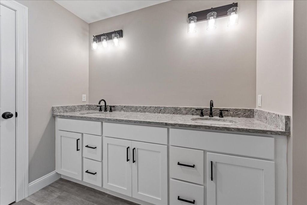 easthampton - #73394528