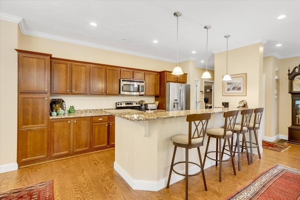 mashpee - #73395151