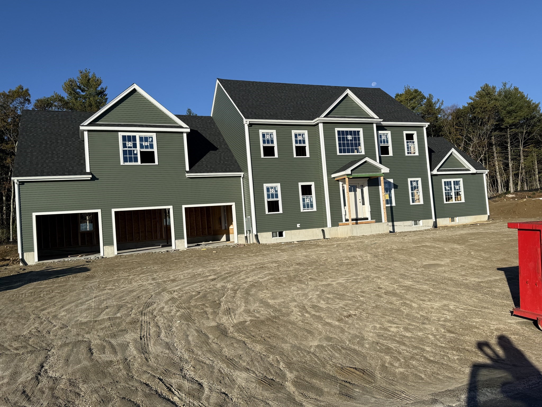 12 Valerie Run, Northbridge, MA 01534