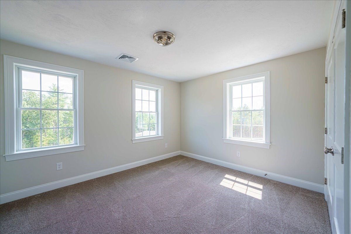 12 Valerie Run, Northbridge, MA 01534 - Image 23