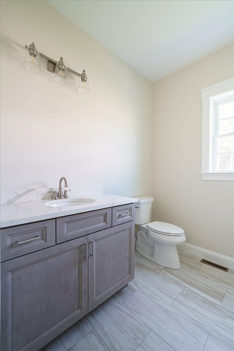 12 Valerie Run, Northbridge, MA 01534 - Image 39