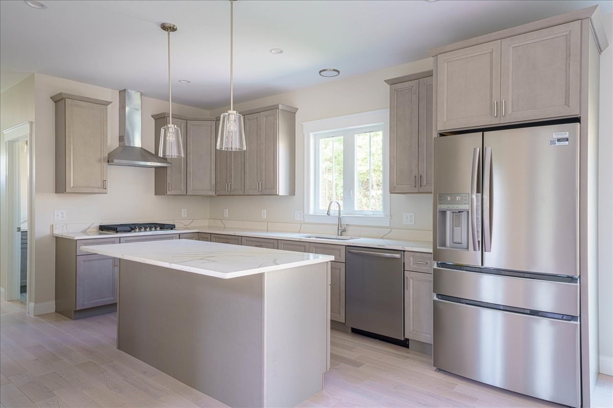 12 Valerie Run, Northbridge, MA 01534 - Image 5