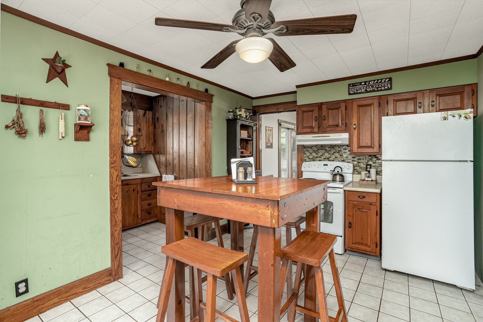 athol - #73395568