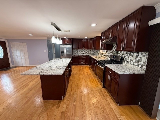 brockton - #73395735