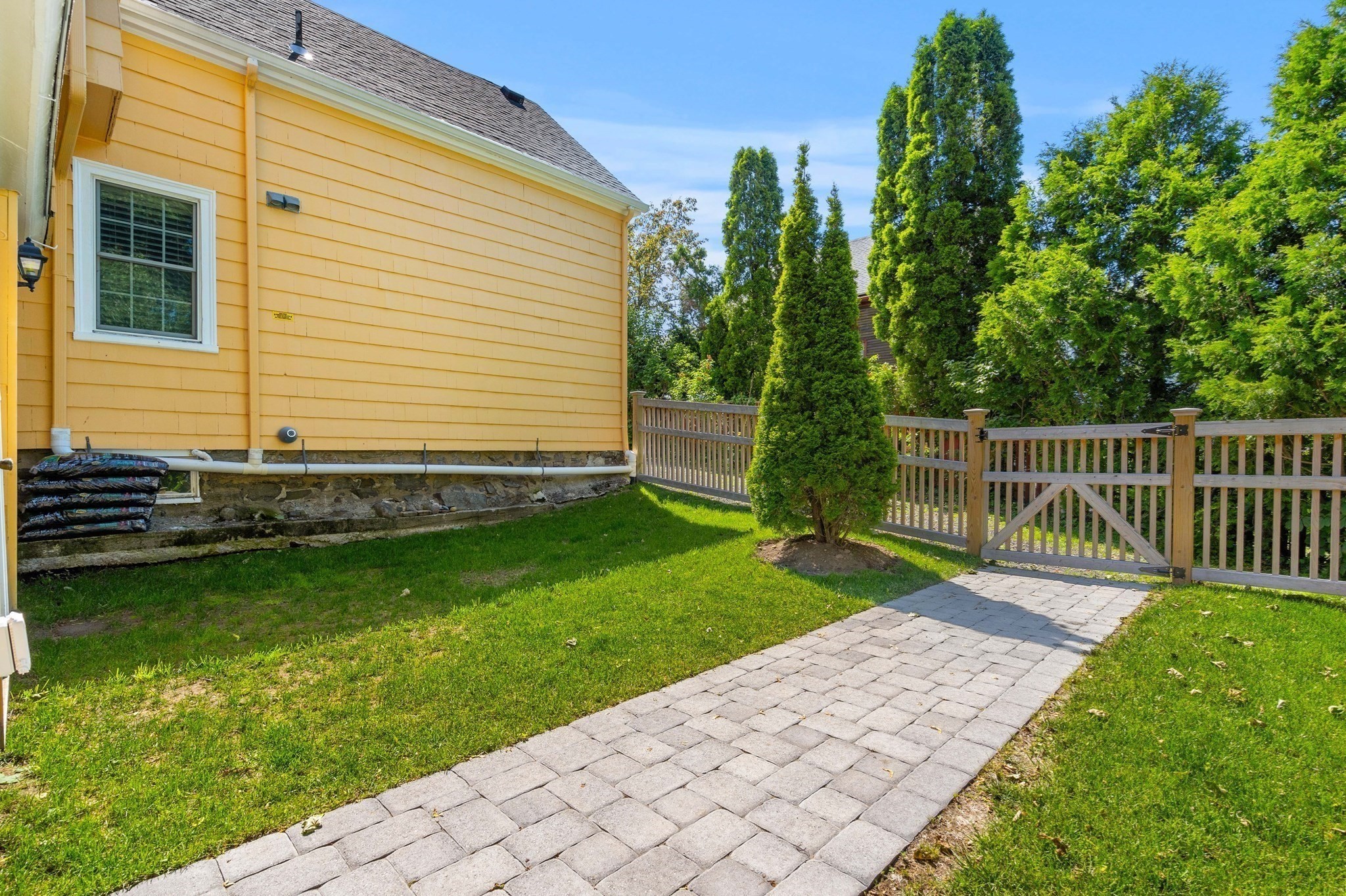 marblehead - #73396019