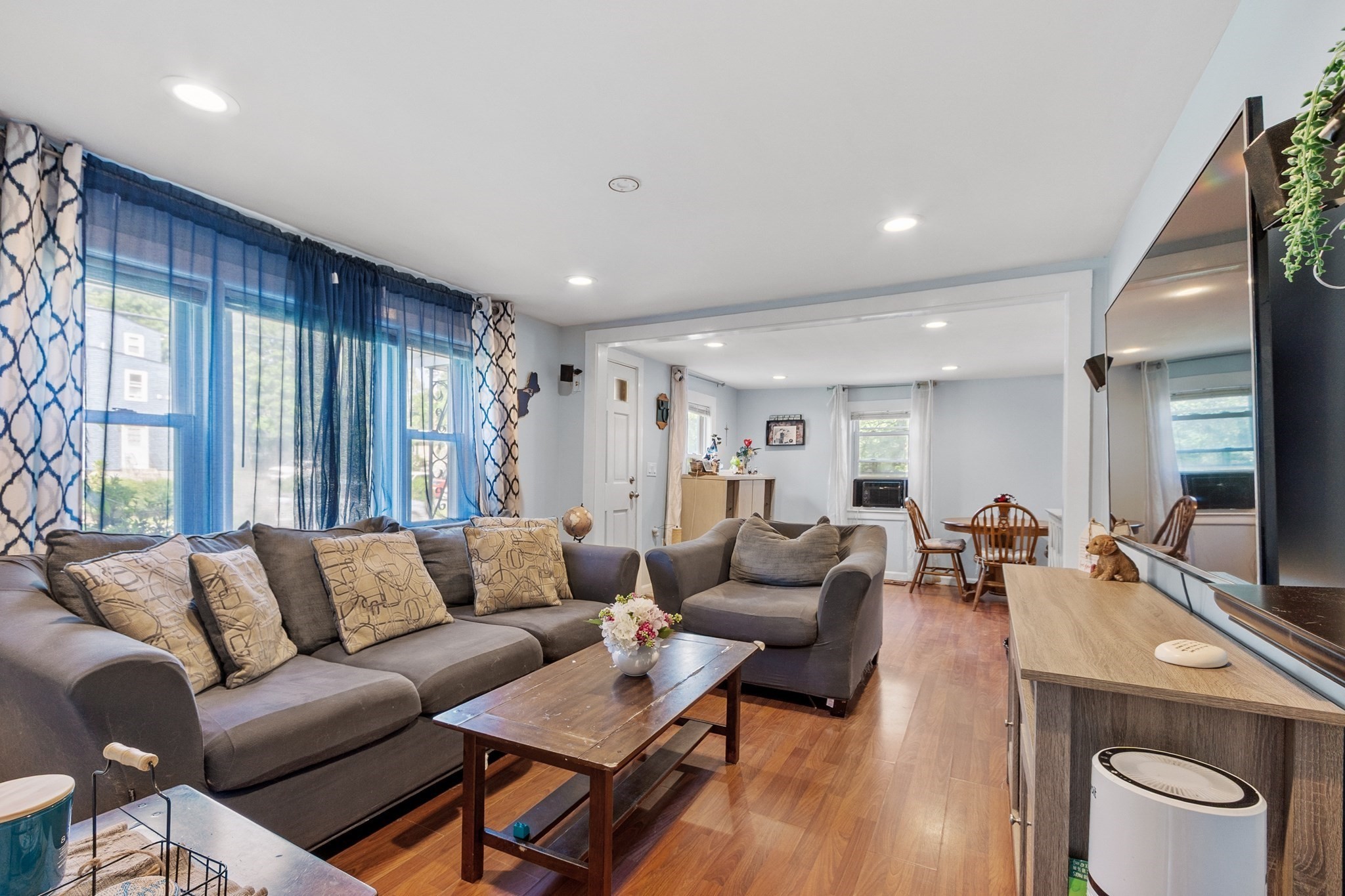 marlborough - #73396096